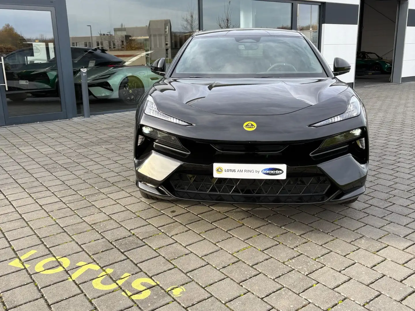 Lotus Eletre 600 GT SE *Glasdach,KEF Sound,Komfort,HWA Schwarz - 2