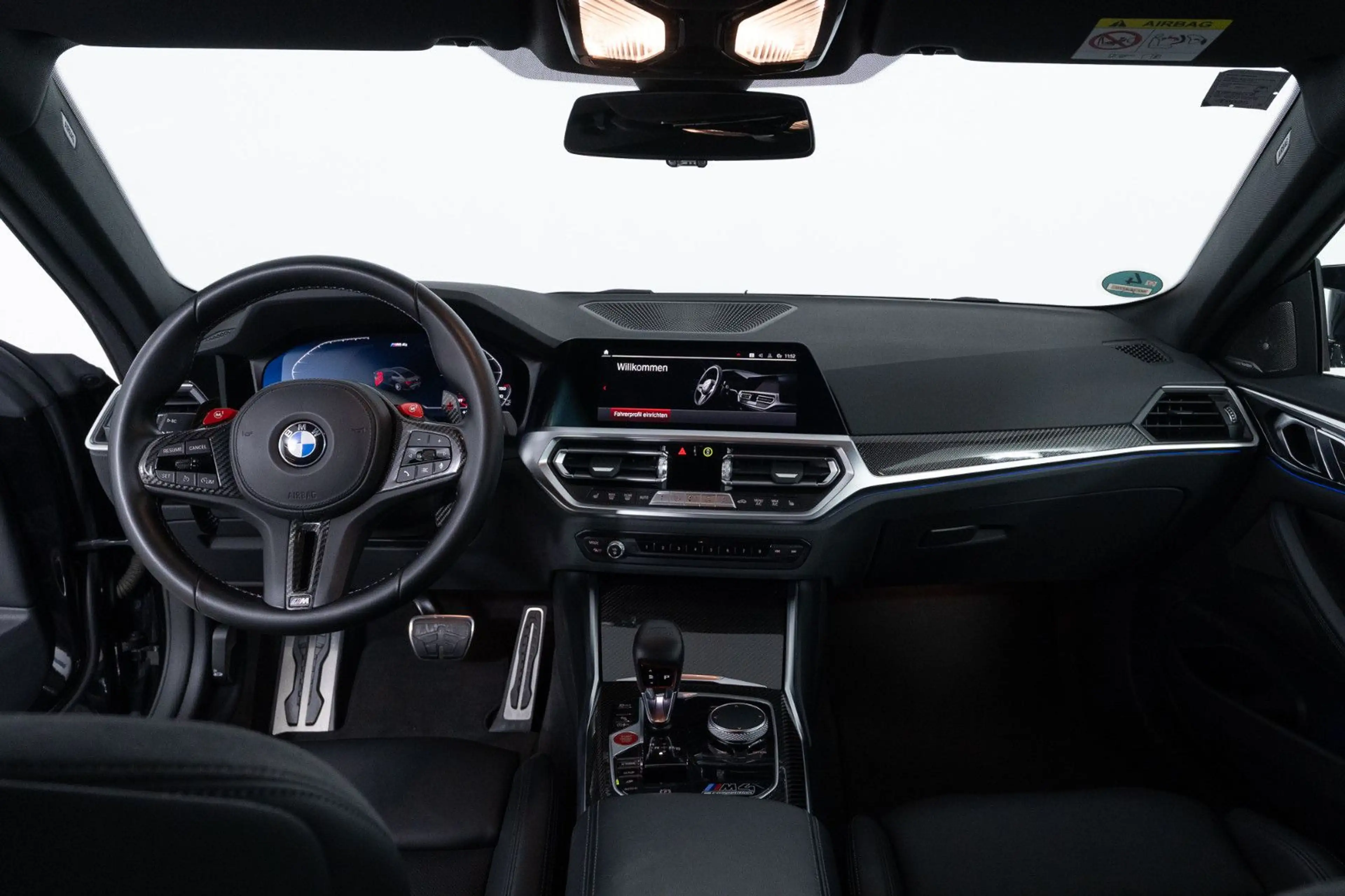 BMW M4 Coupe xDrive Competition LCE Performance — photo 13