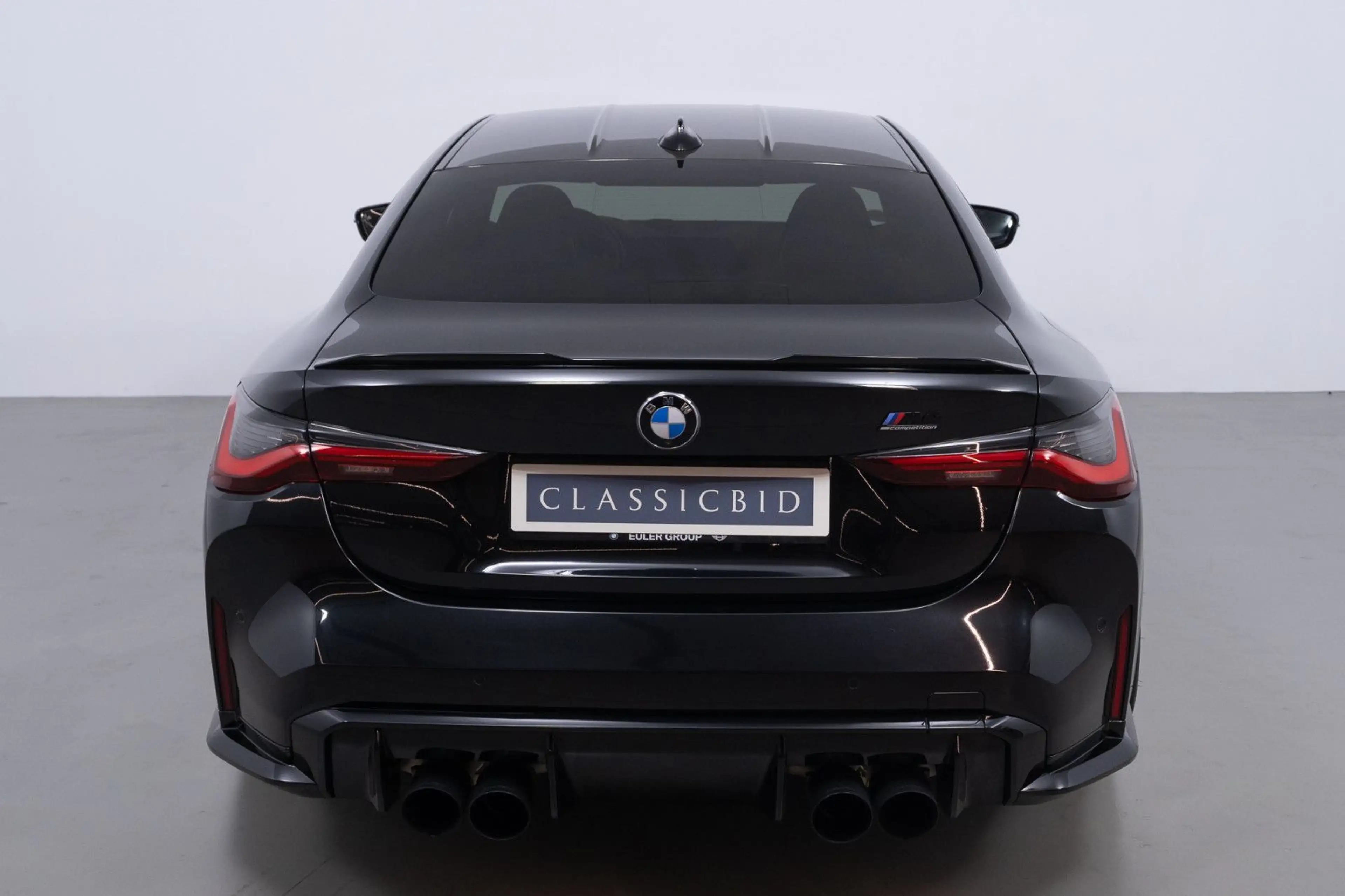 BMW M4 Coupe xDrive Competition LCE Performance — photo 4