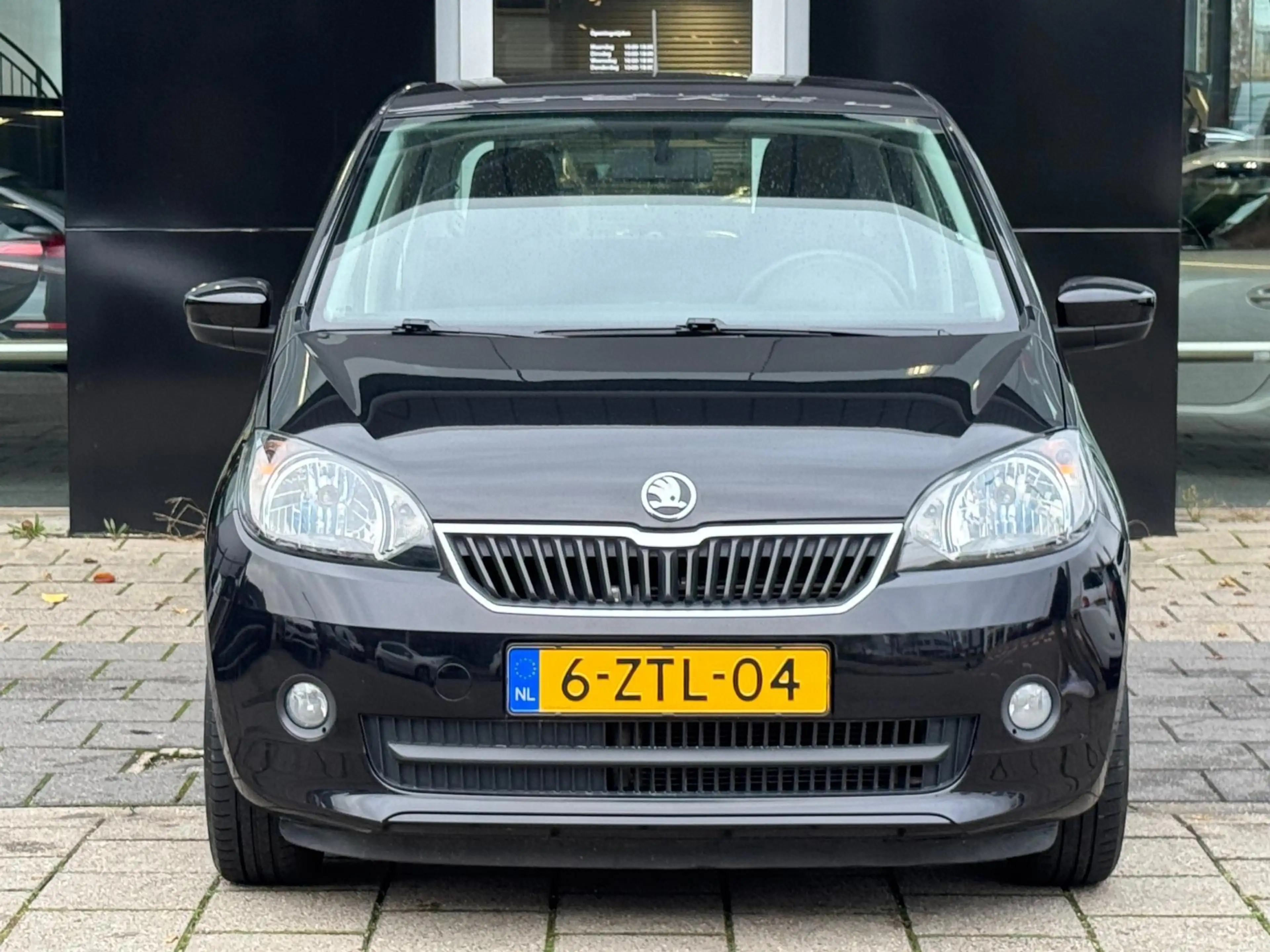 Skoda Citigo 1.0 Greentech Monte Carlo — photo 9