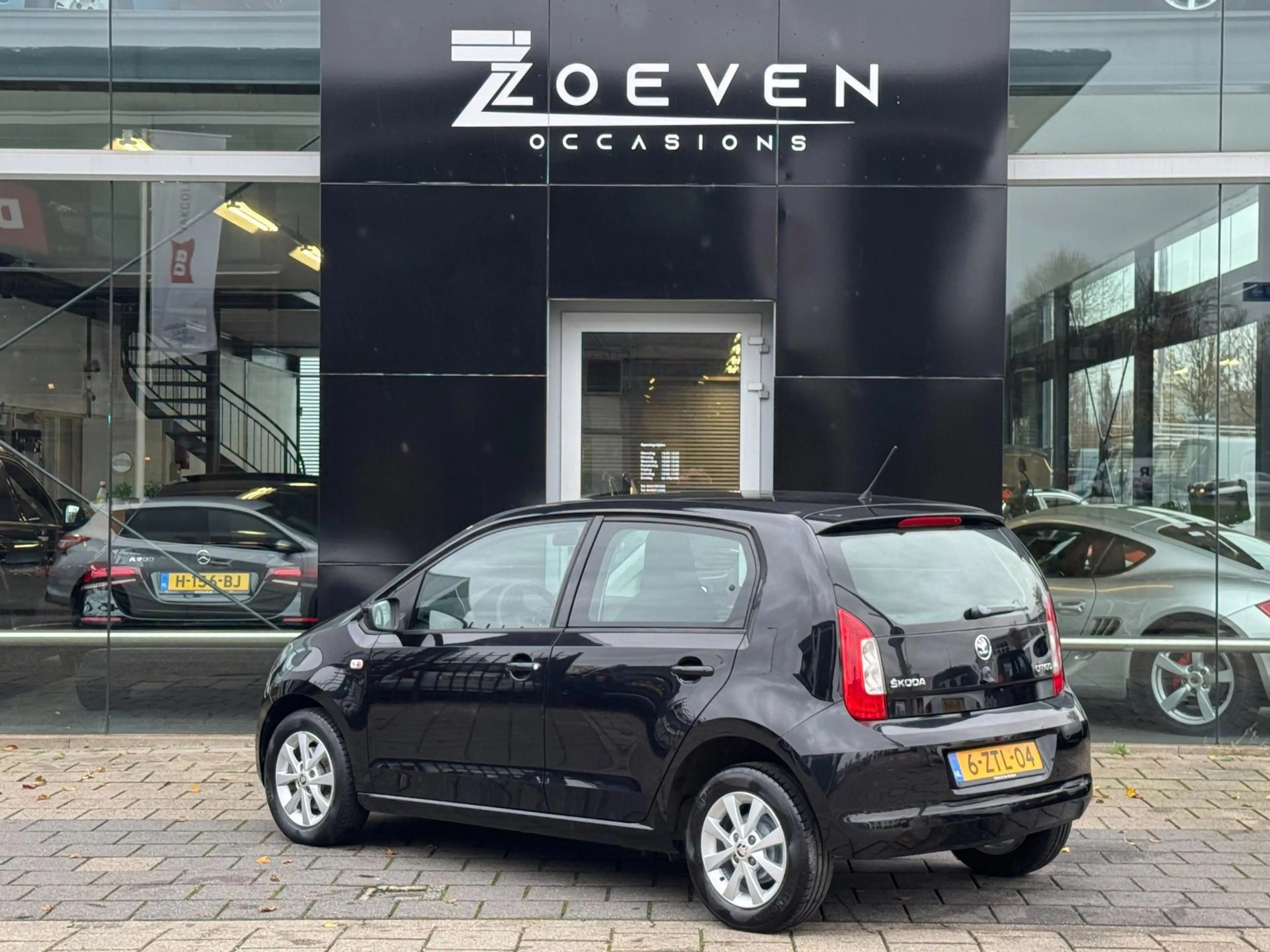 Skoda Citigo 1.0 Greentech Monte Carlo — photo 4