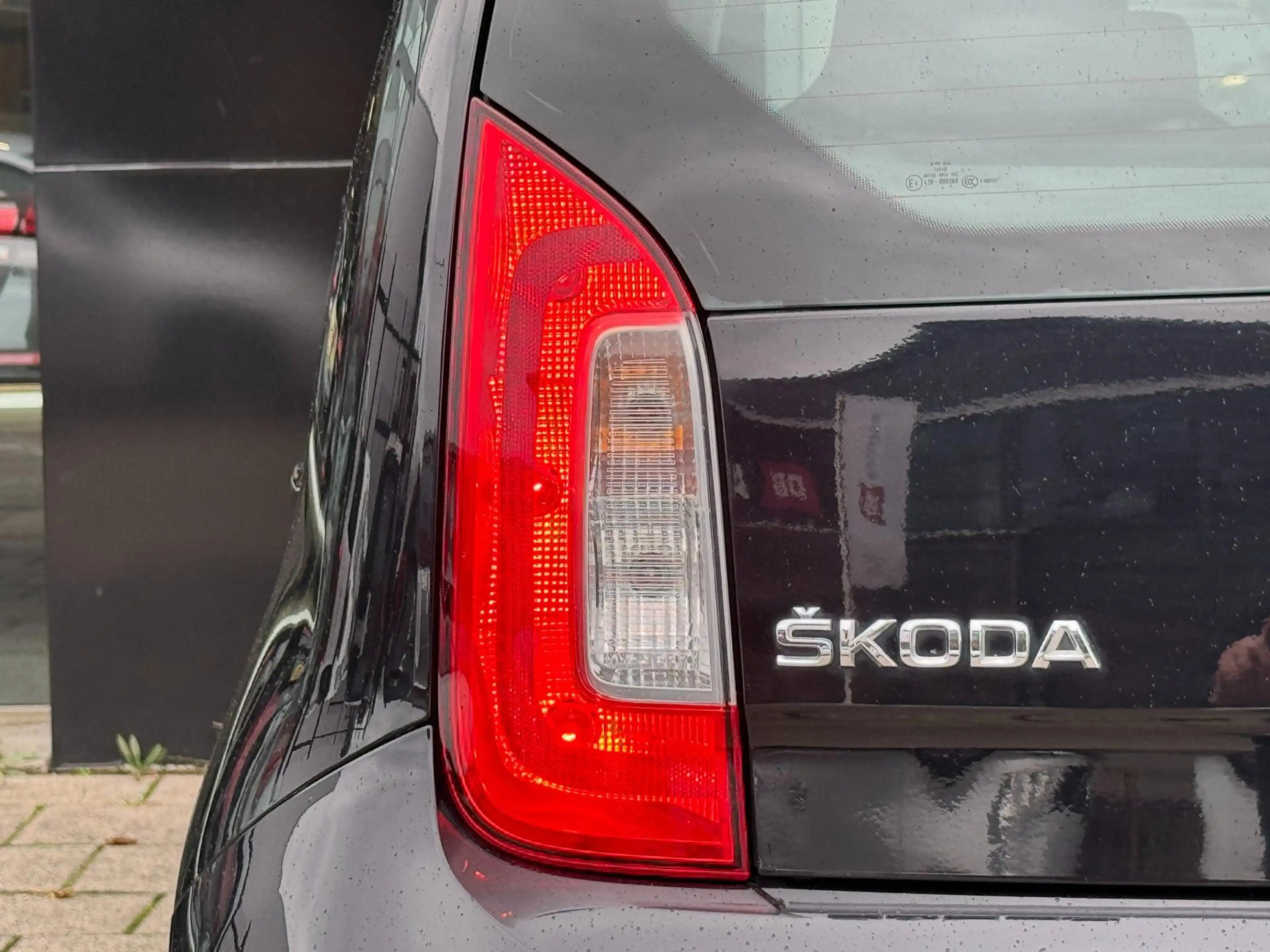 Skoda Citigo 1.0 Greentech Monte Carlo — photo 8