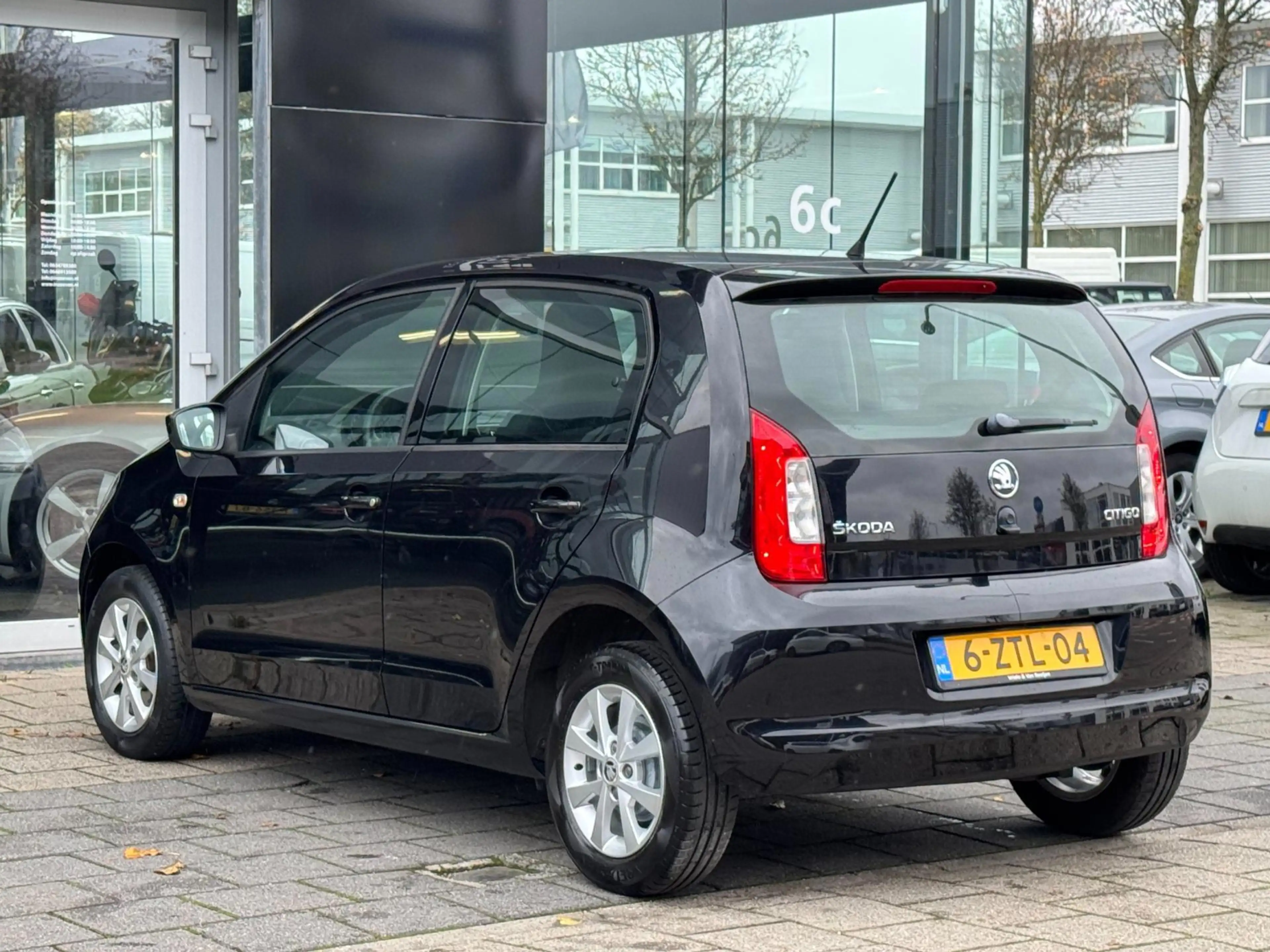 Skoda Citigo 1.0 Greentech Monte Carlo — photo 5