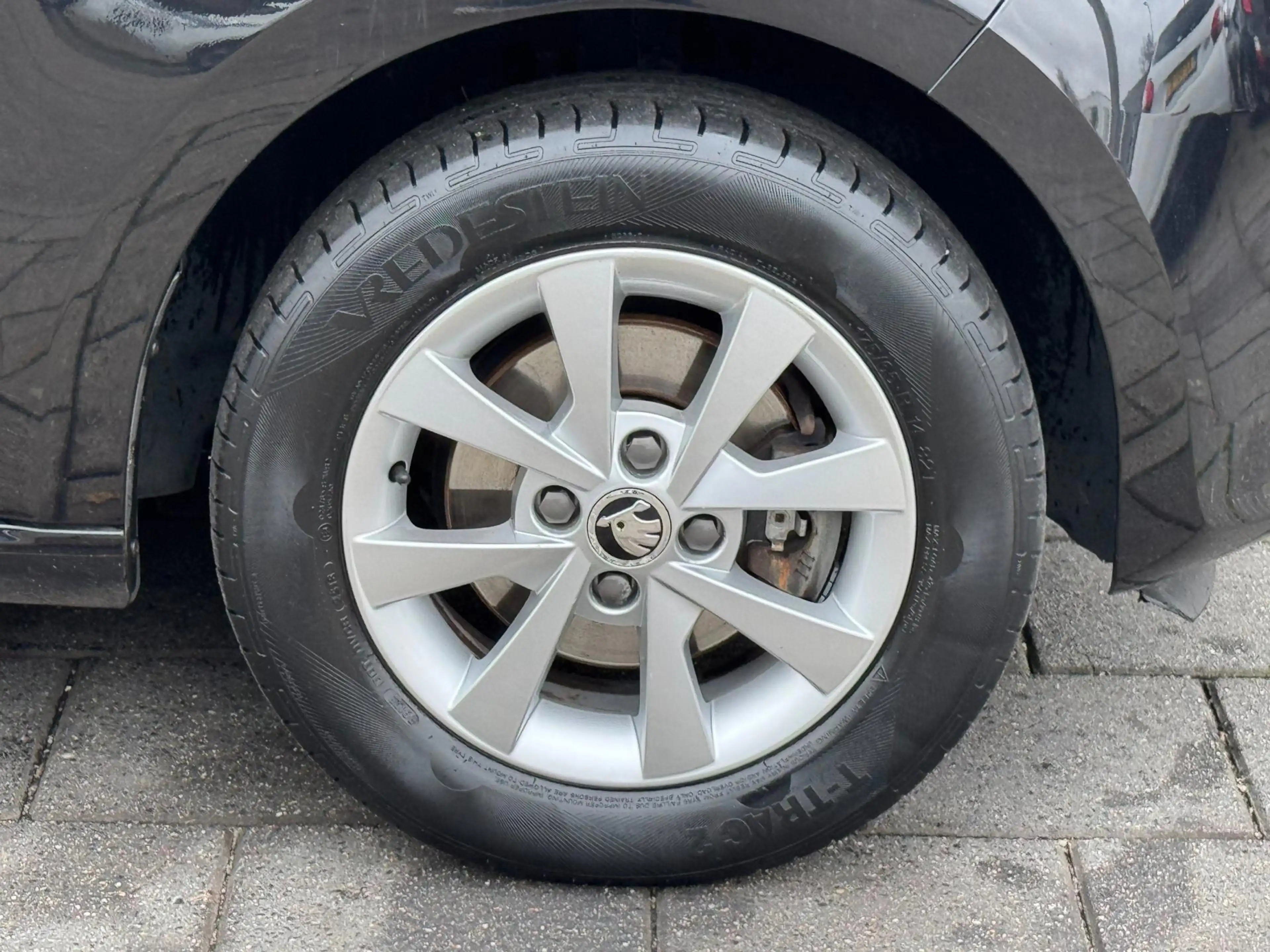 Skoda Citigo 1.0 Greentech Monte Carlo — photo 10
