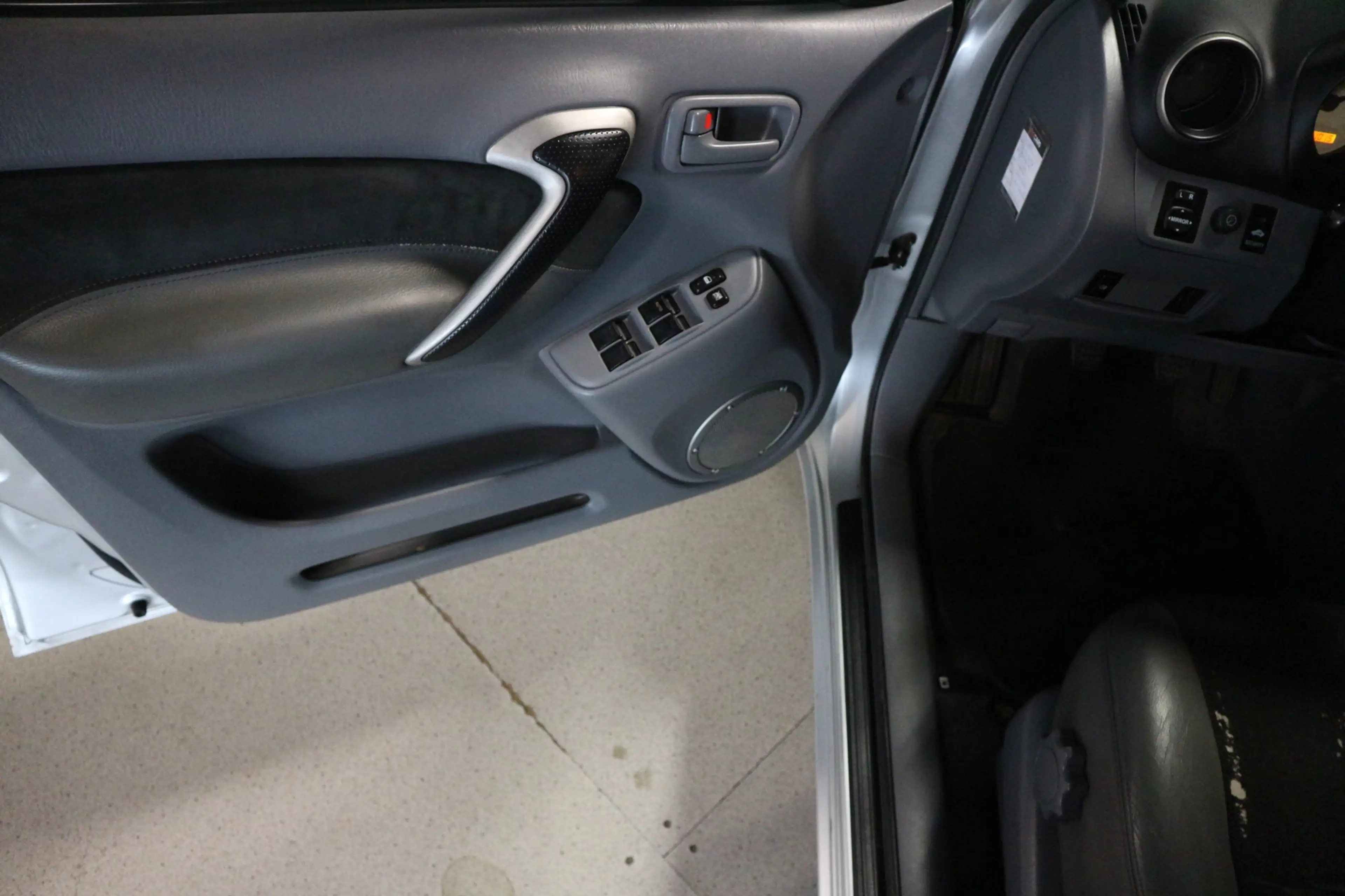 Toyota RAV4 1.8-16V VVT-i Luna / AIRCO / 5 DEURS / LEUK ! ! ! — photo 14