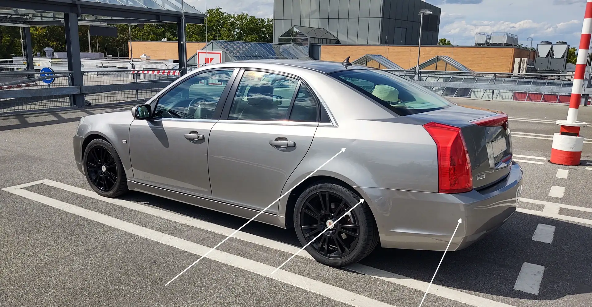 Cadillac BLS BLS 2.0 T Automatik Elegance - 2