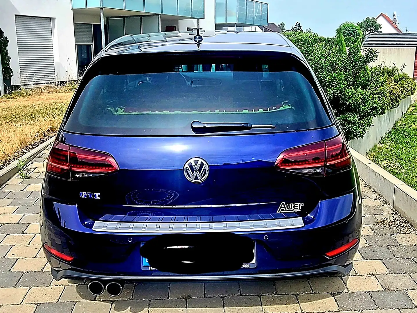 Volkswagen Golf GTE Blue - 2
