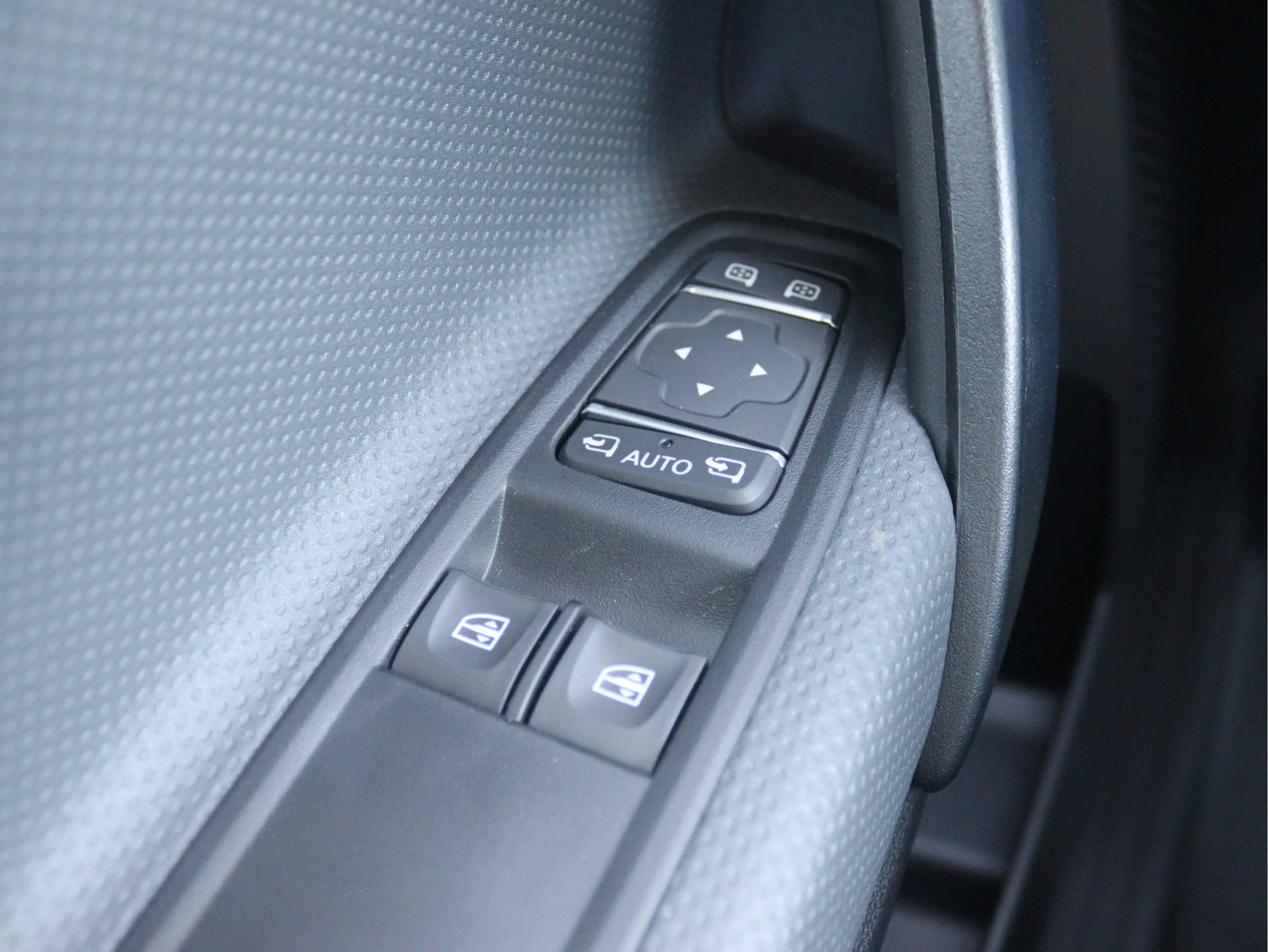 Mercedes-Benz Citan eCitan 112 Pro L1 51 kWh — photo 5