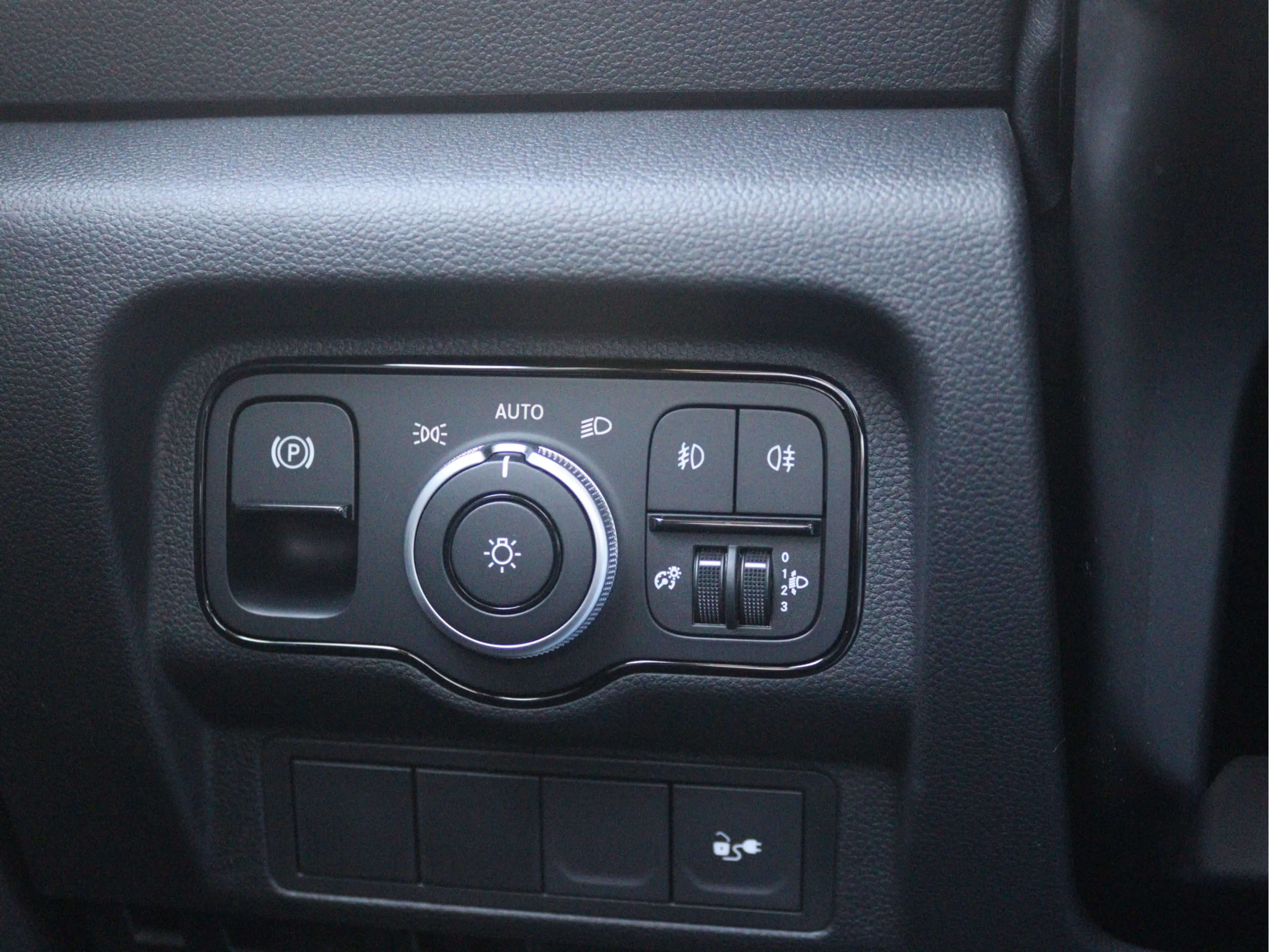 Mercedes-Benz Citan eCitan 112 Pro L1 51 kWh — photo 12