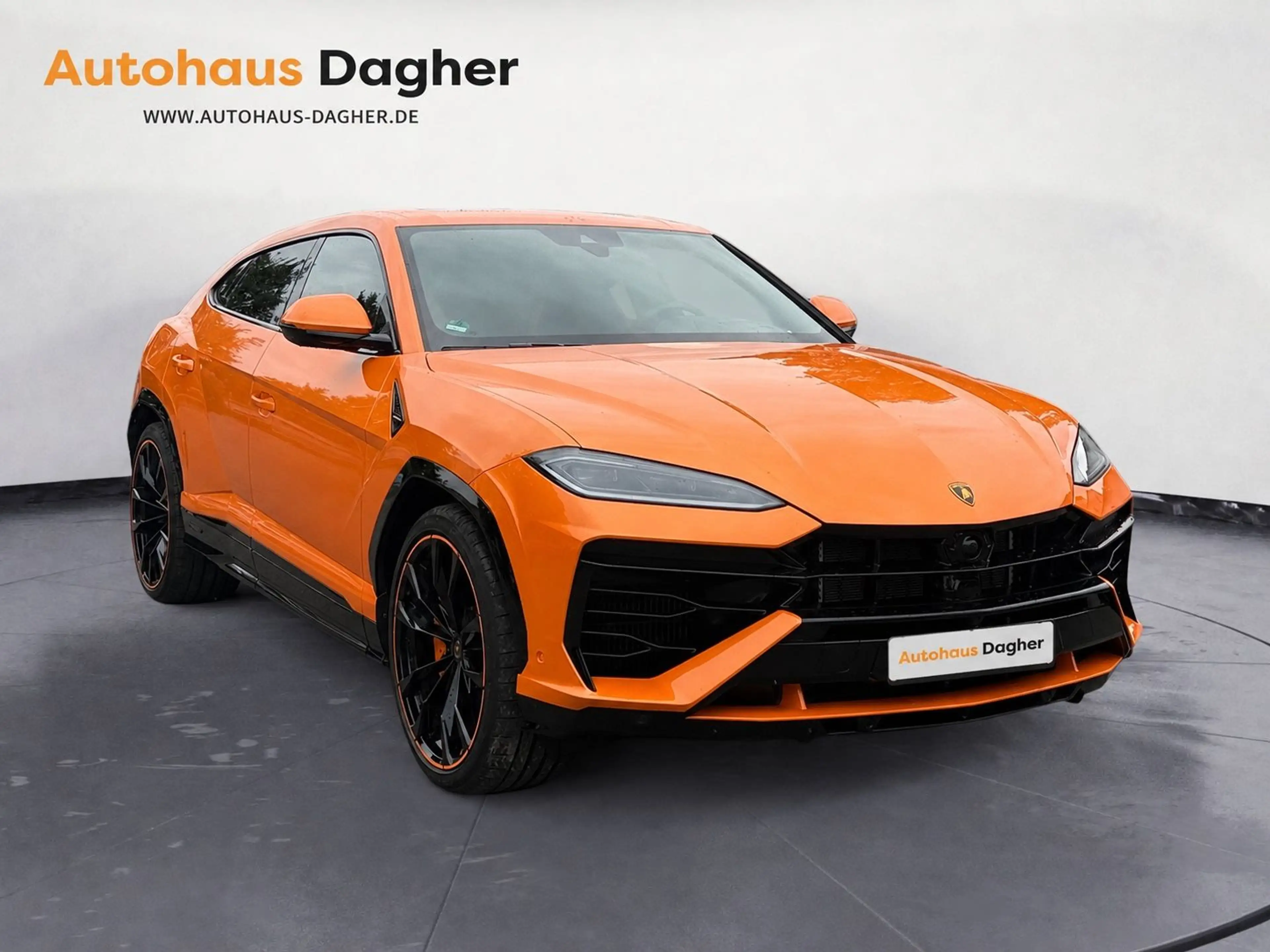 Lamborghini Urus 4.0 V8 PHEV SE B&O PANO Massage — photo 6