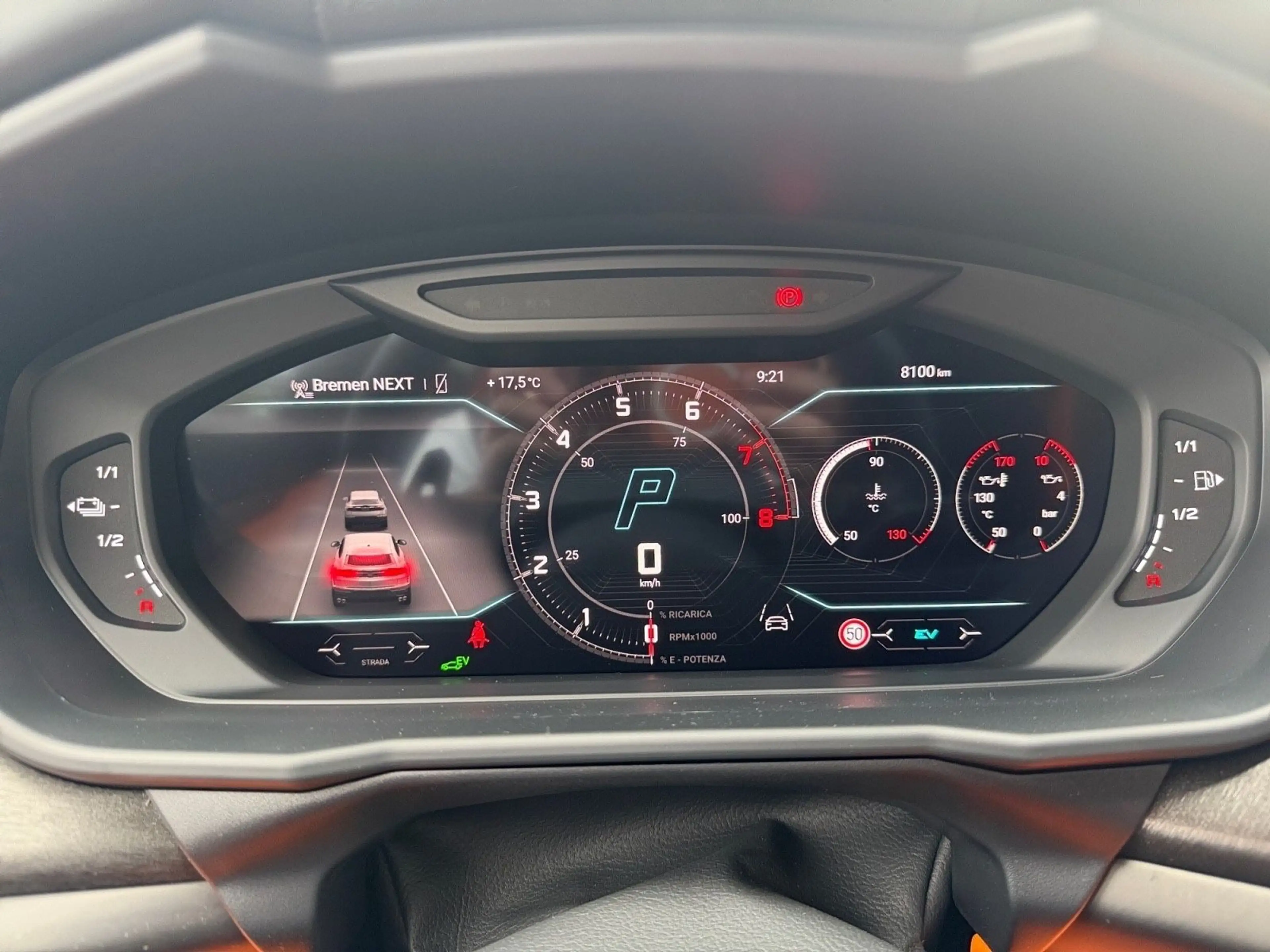 Lamborghini Urus 4.0 V8 PHEV SE B&O PANO Massage — photo 11