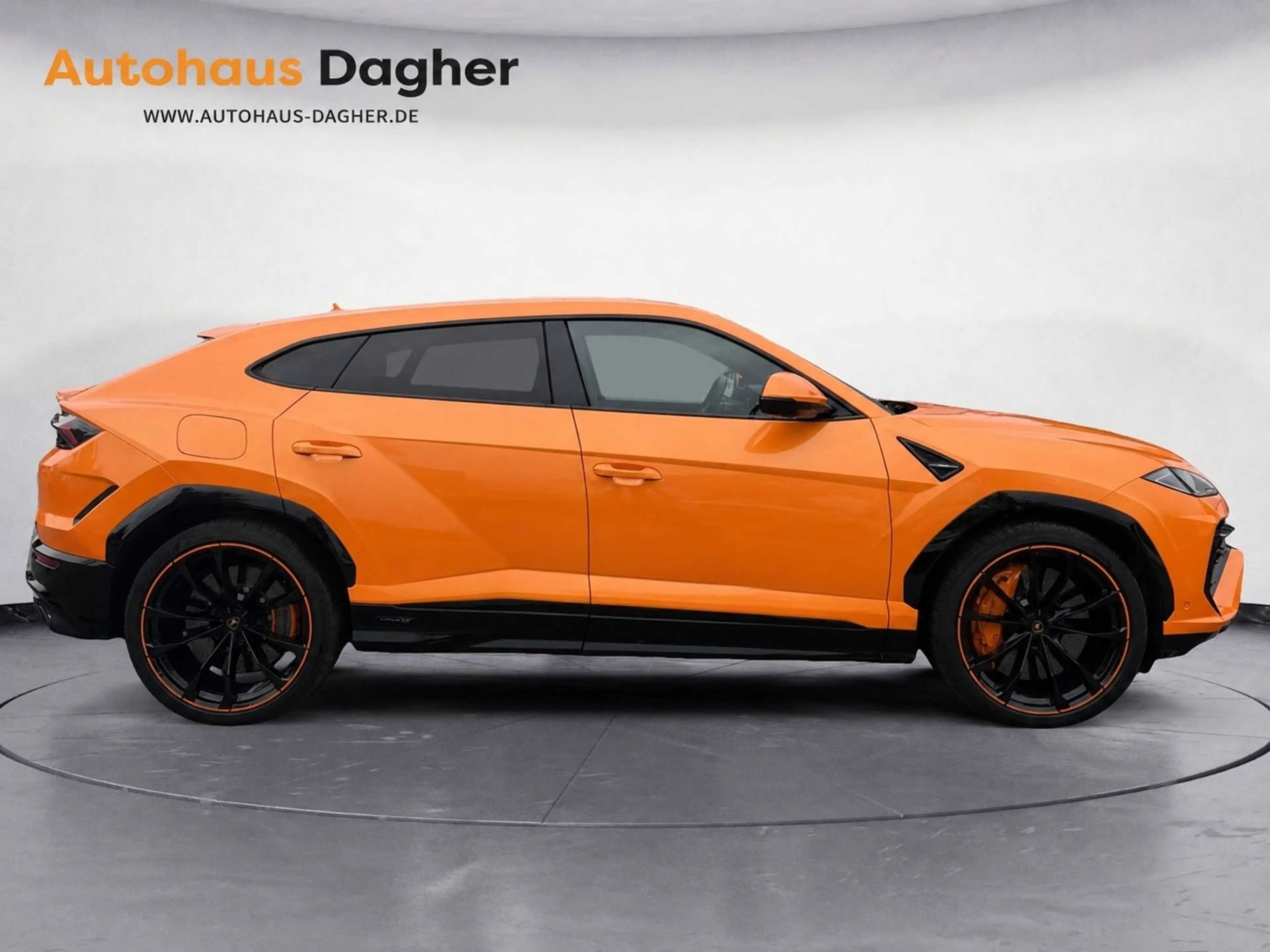 Lamborghini Urus 4.0 V8 PHEV SE B&O PANO Massage — photo 5