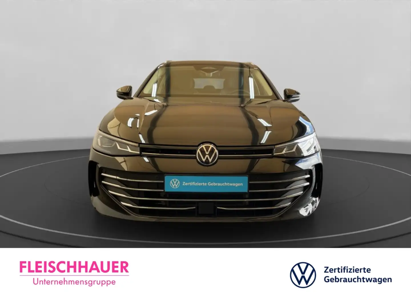 Volkswagen Passat 1.5 eTSI Business AHK Navi VC LED ACC  Area View Schwarz - 2