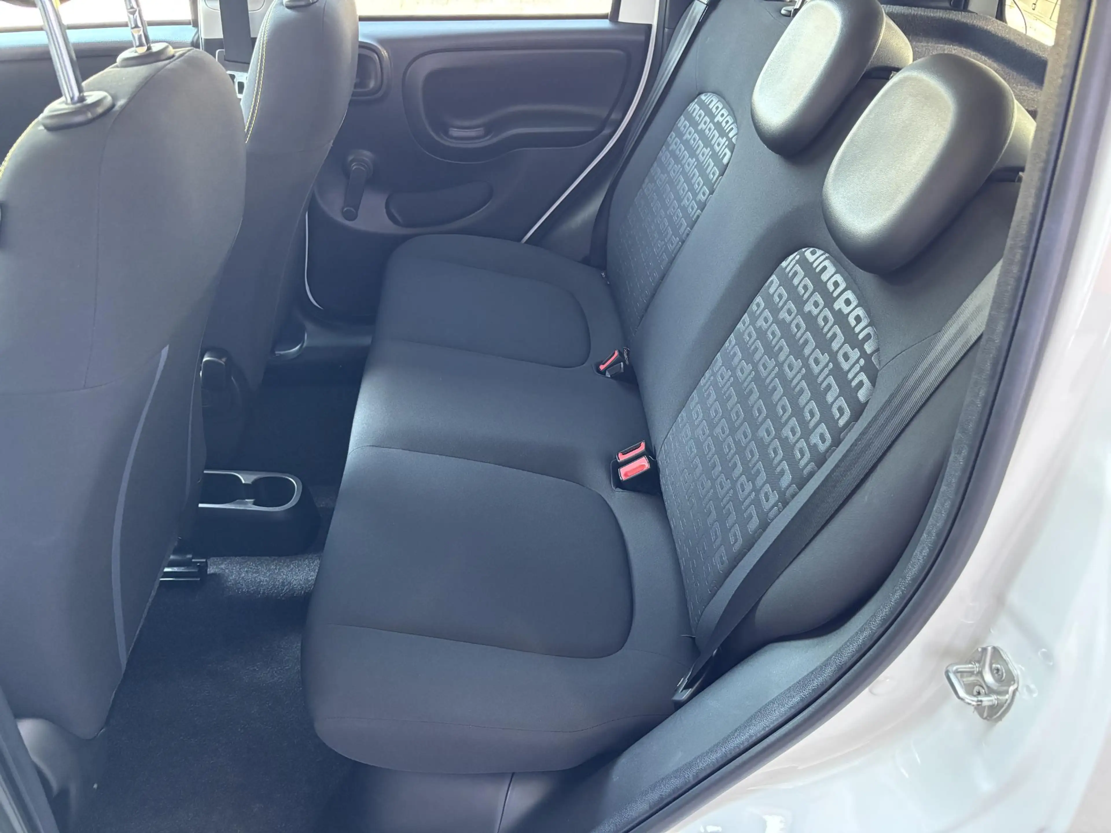 Fiat Panda 1.0 Hybrid Cross | AppleCarPlay/Android | Parkeers — photo 10