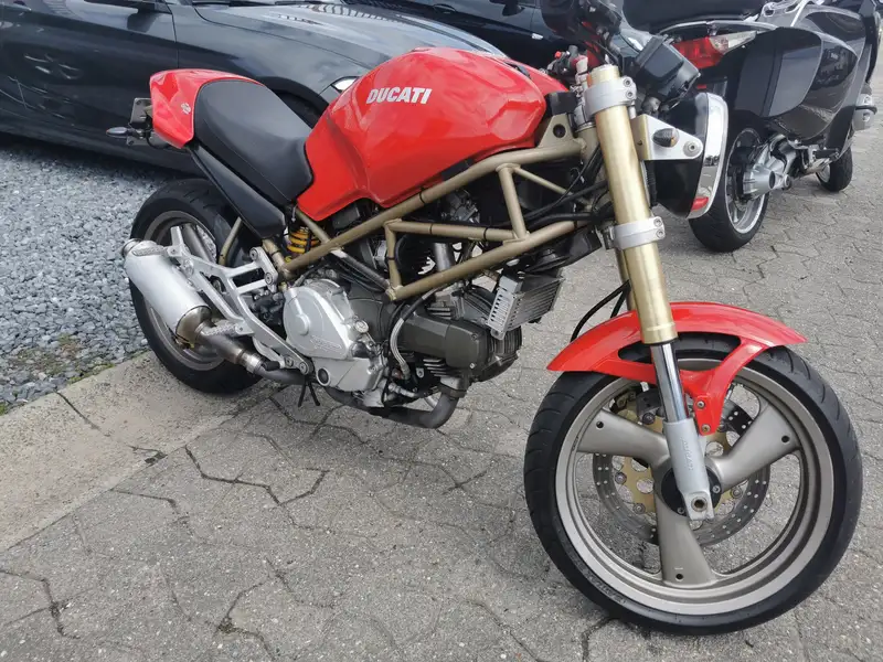 Ducati Monster 750 - foto 3