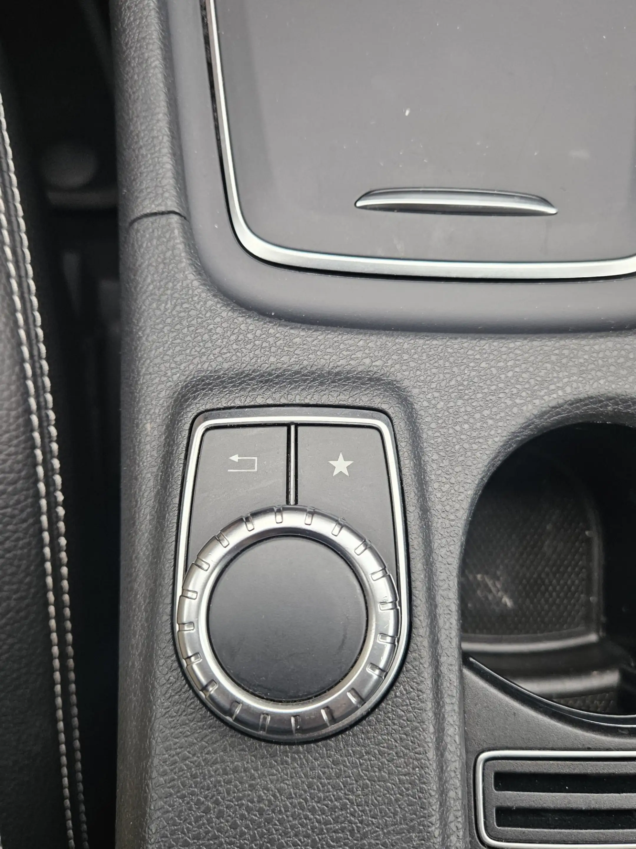 Mercedes-Benz A 180 Business Solution — photo 14