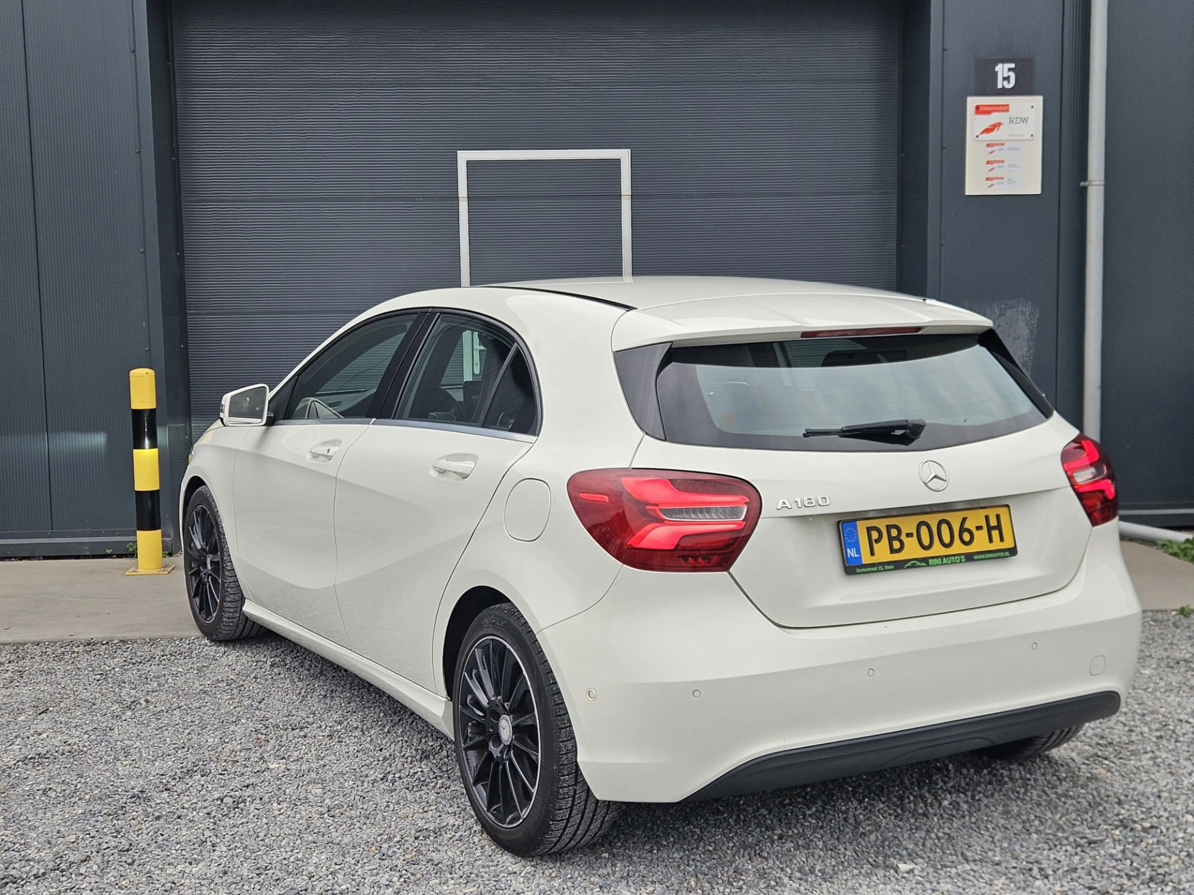 Mercedes-Benz A 180 Business Solution — photo 8