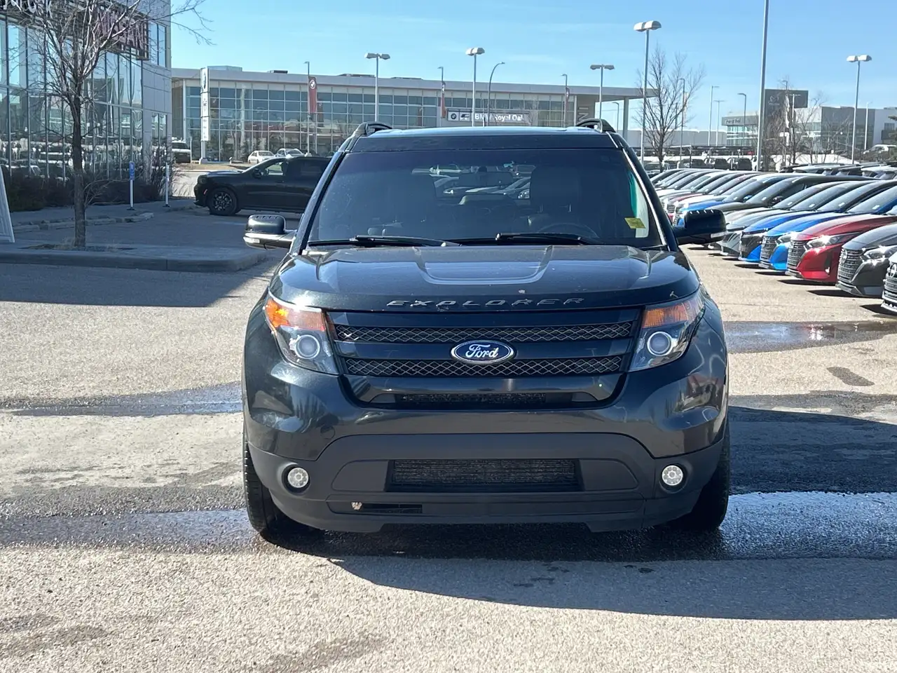 Ford Explorer снимка Ford Explorer