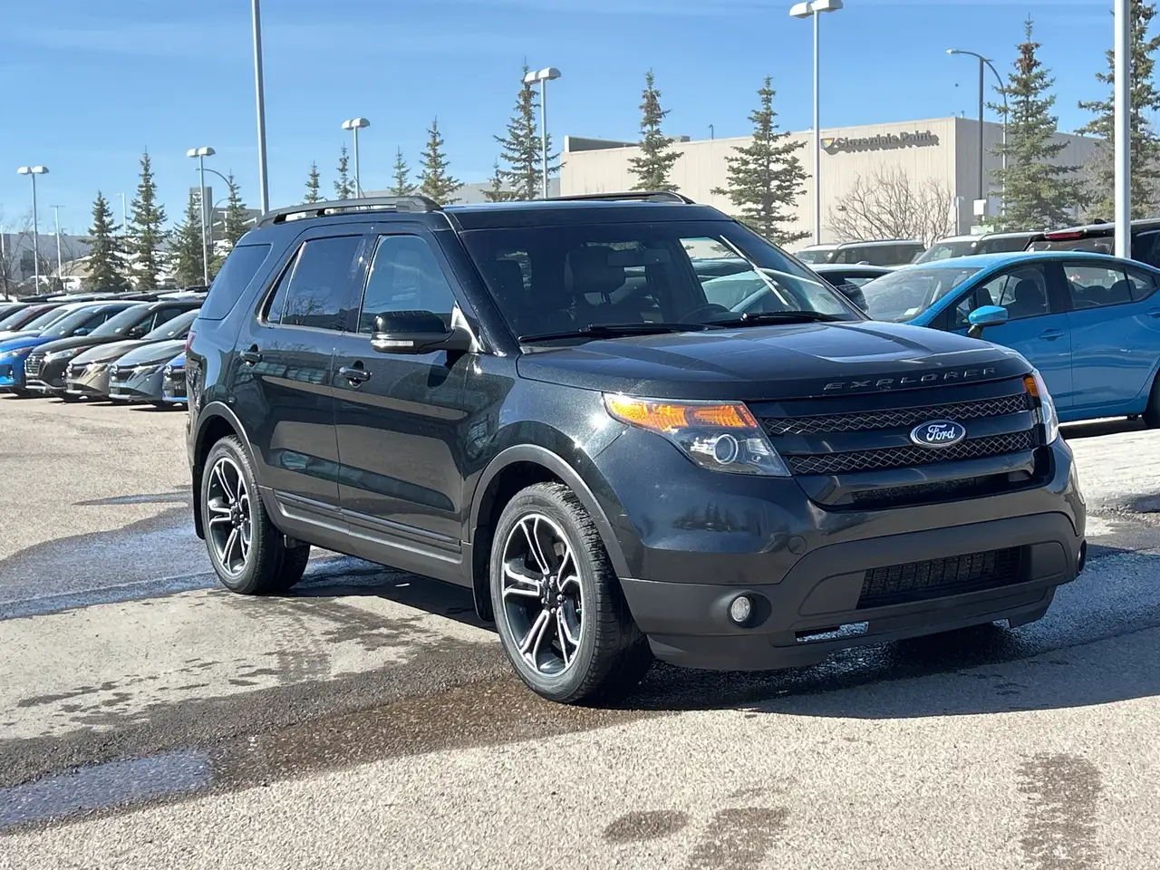 Ford Explorer снимка Ford Explorer