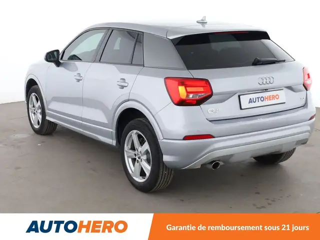 Audi Q2 view 4