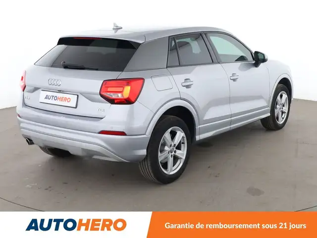 Audi Q2 view 6