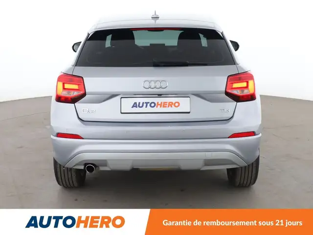 Audi Q2 view 5