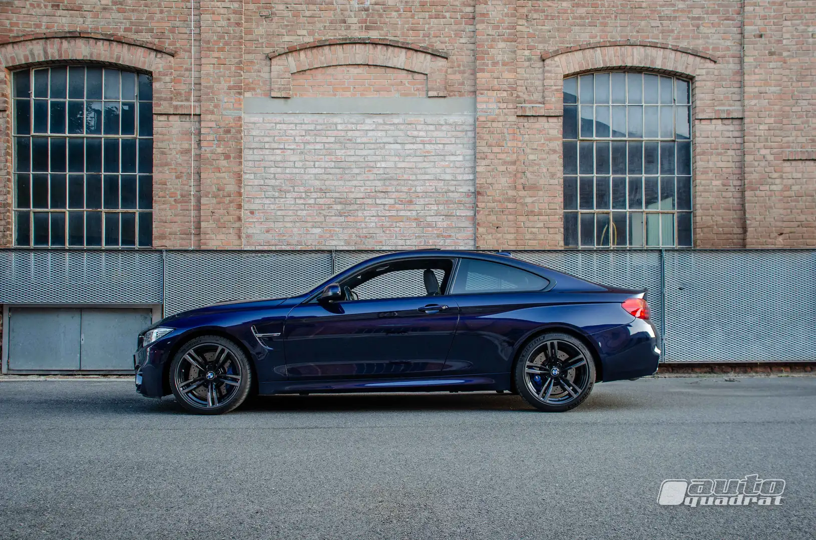 BMW M4 Handschalter mit Schiebedach - 1