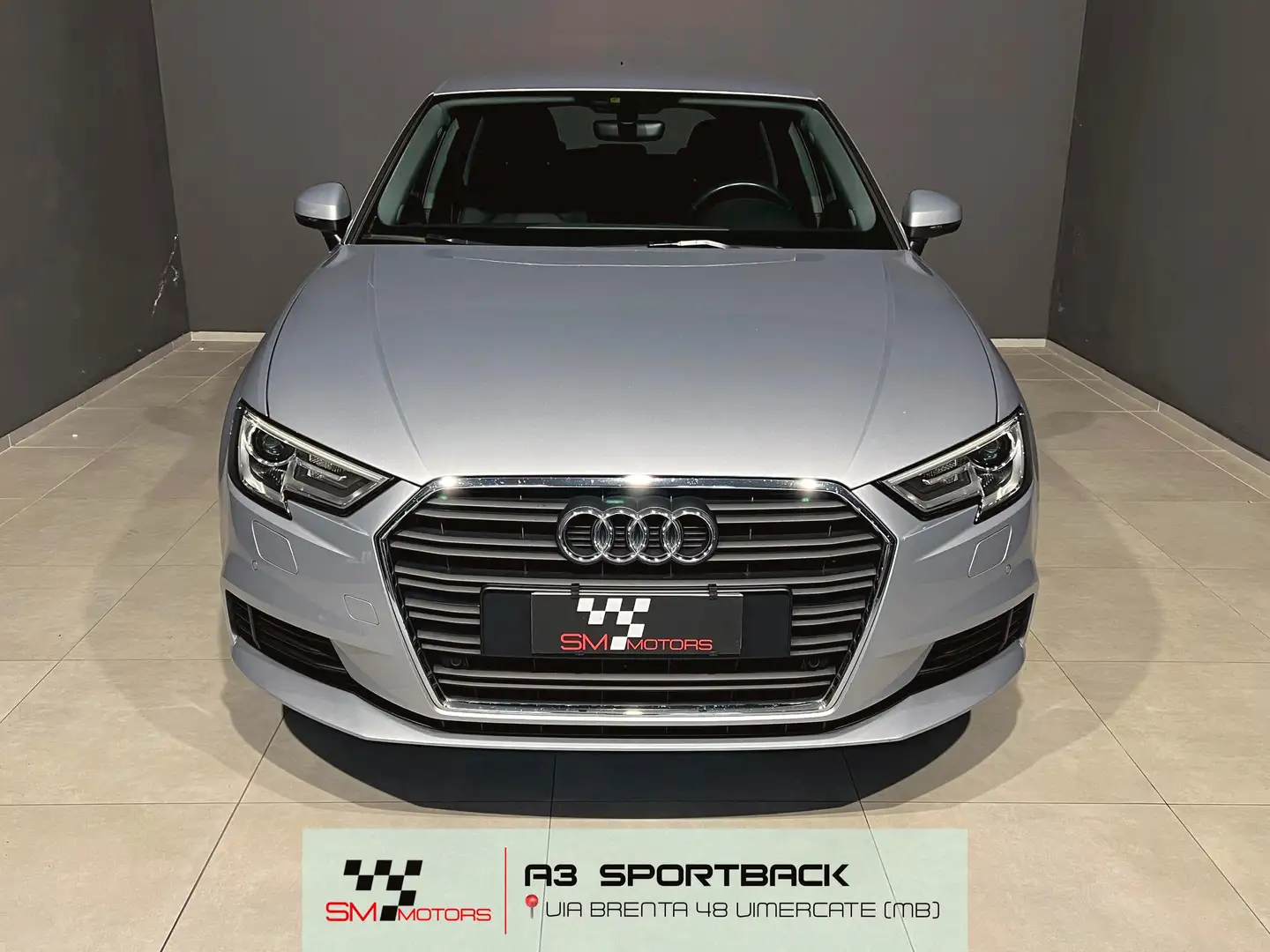 Audi A3 Sportback 35 1.5 tfsi 150cv s-tronic PRONTA CONS Zilver - 2
