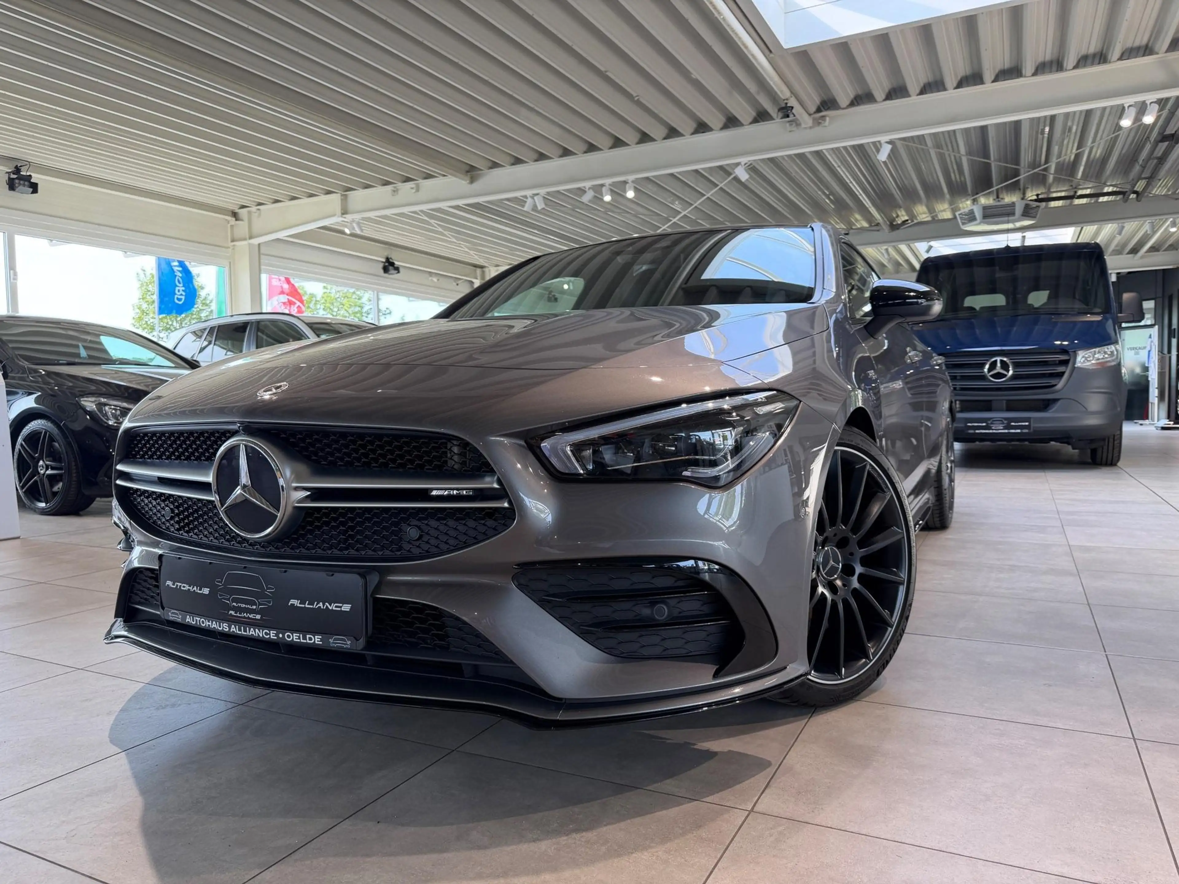Mercedes-Benz CLA 35 AMG Shooting Brake SB 4Matic 225 kW (306 PS), Autom...
