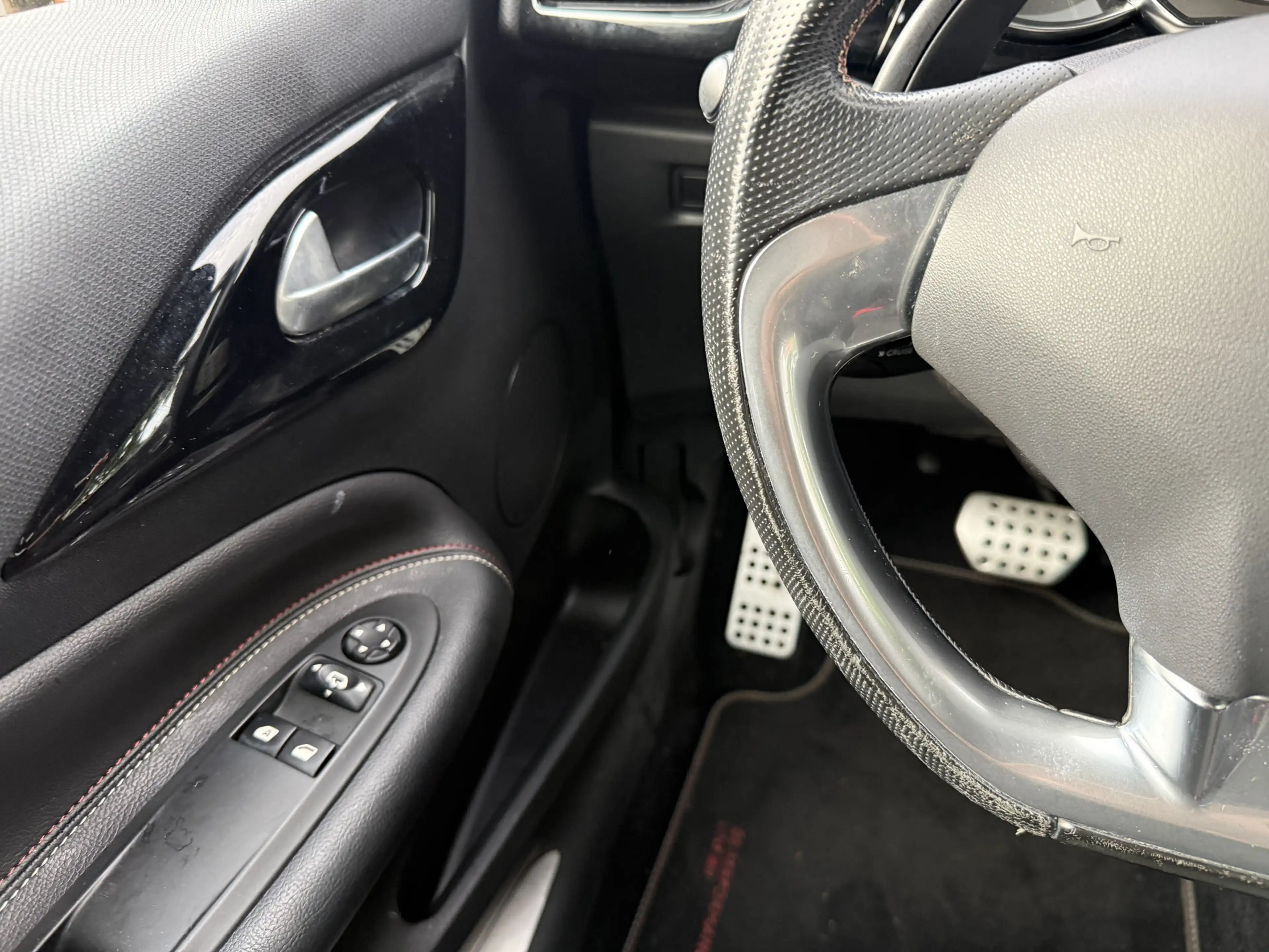 DS Automobiles DS 3 1.2T 110pk PT Performance Line Aut6, Clima | Navi — photo 15