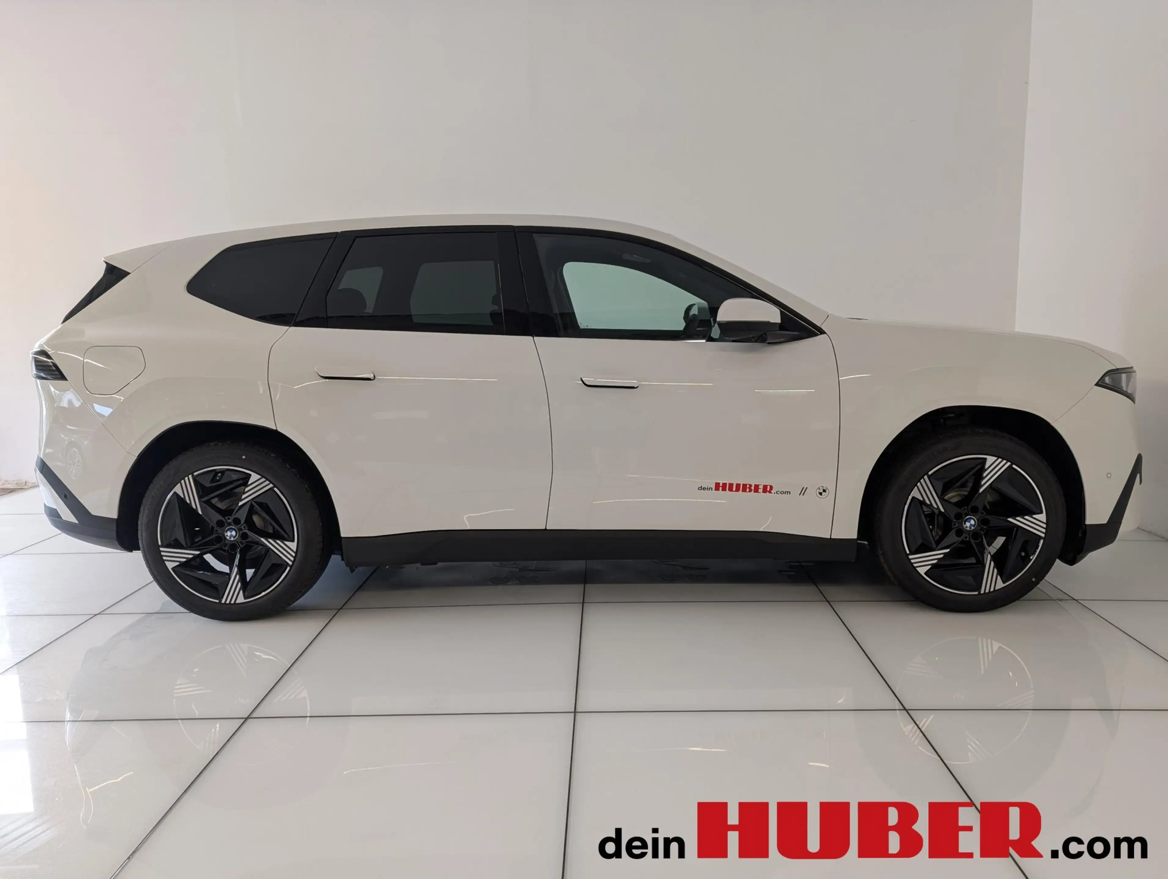 BMW iX3 40 sDrive — photo 5