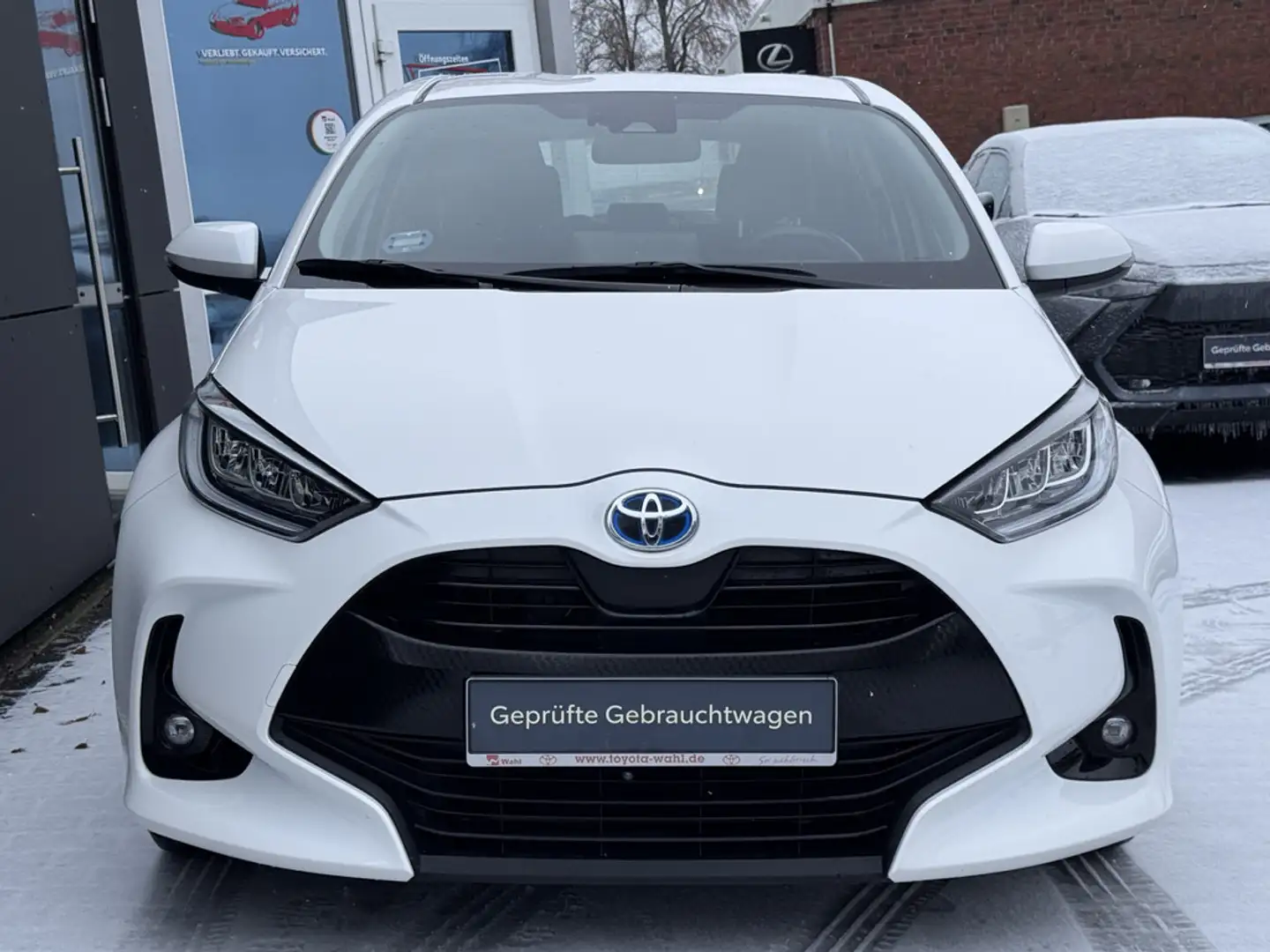 Toyota Yaris 1.5 Hybrid Club - 2