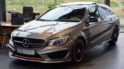 Mercedes-Benz CLA 180 OrangeArt Edition | AMG-style | Pano | Nightpakket