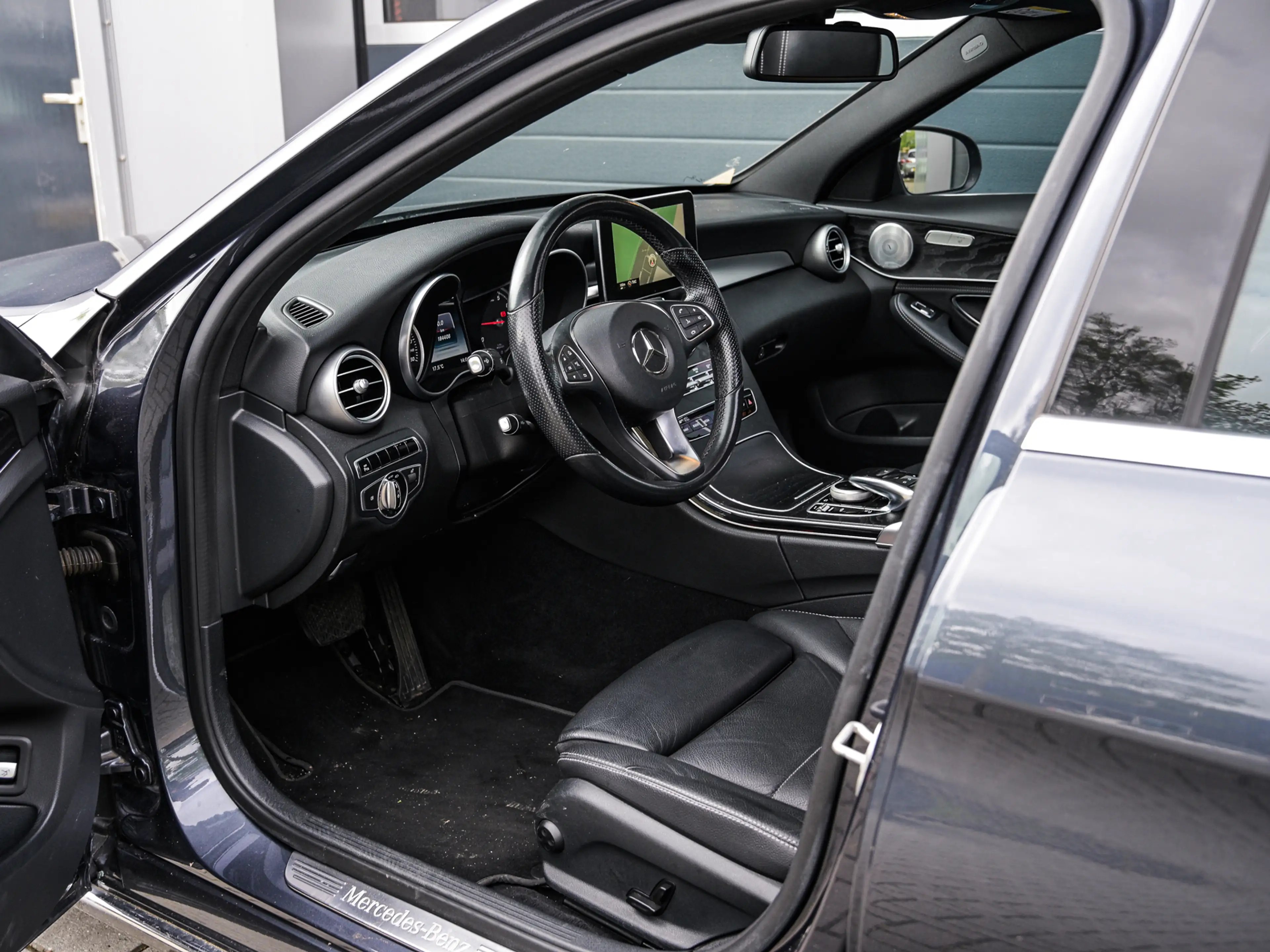 Mercedes-Benz C 350 e Lease Edition | Panoramadak | Leder | Burmester — photo 7