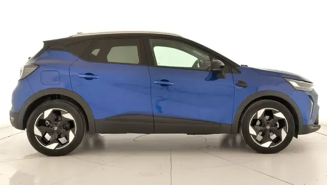Renault Captur view 4