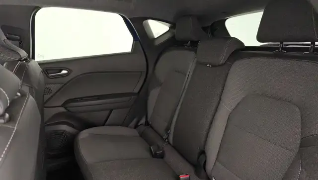 Renault Captur view 13