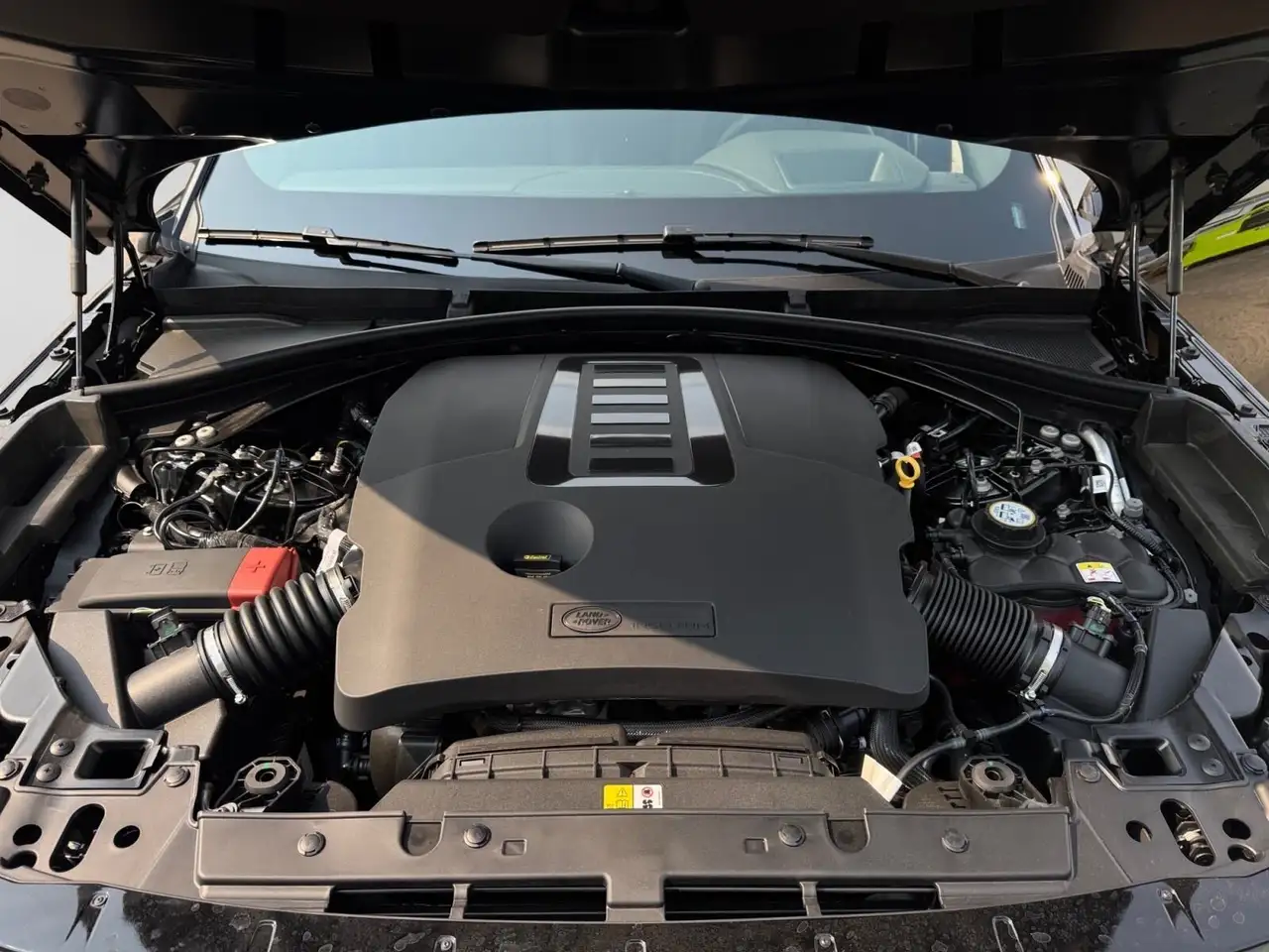 Land Rover Range Rover Velar снимка Land Rover Range Rover Velar