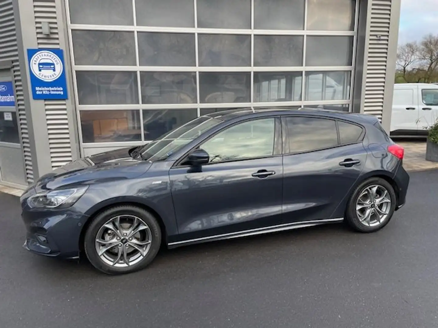 Ford Focus ST-Line - 2