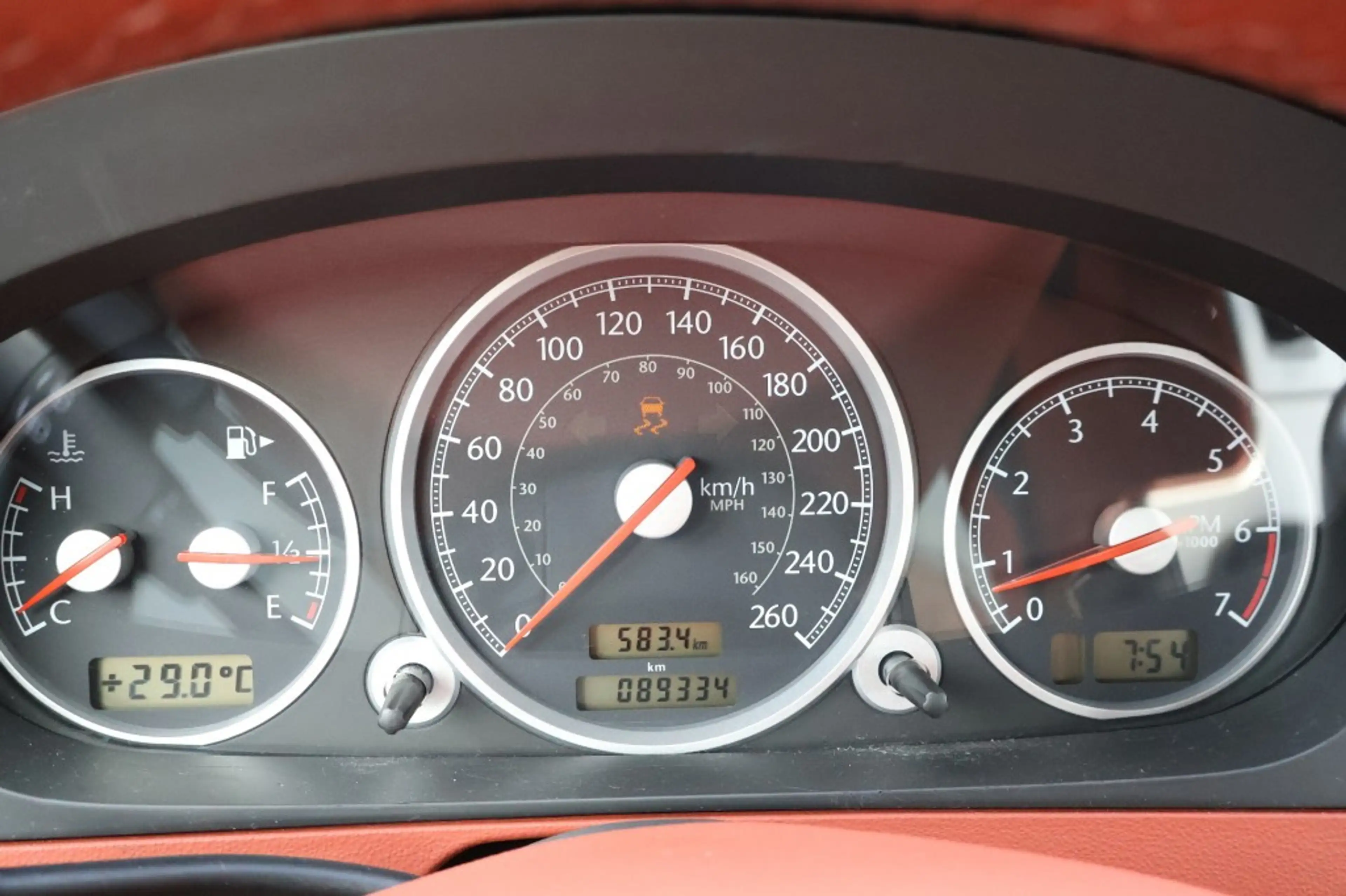 Chrysler Crossfire 3.2 V6 LIMITED / LEDER / YOUNGTIMER — photo 6