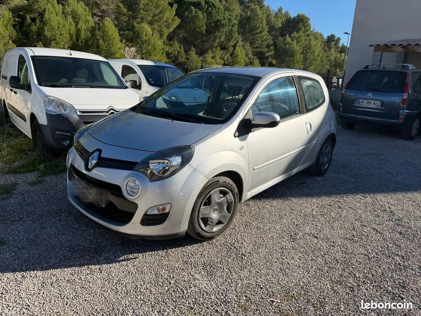 Renault Twingo 1.2 75 ch - 2