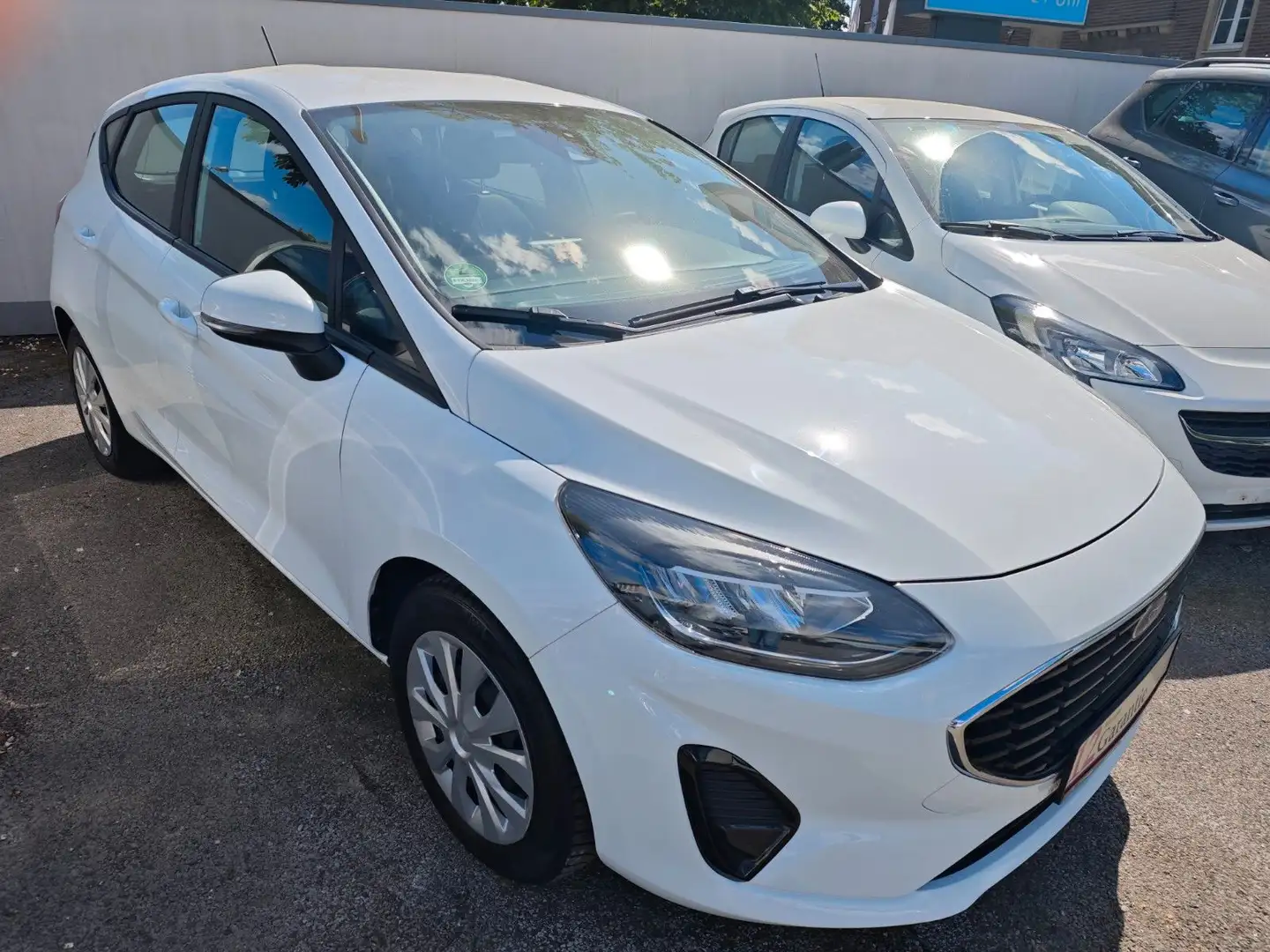 Ford Fiesta Cool & Connect Blanc - 1