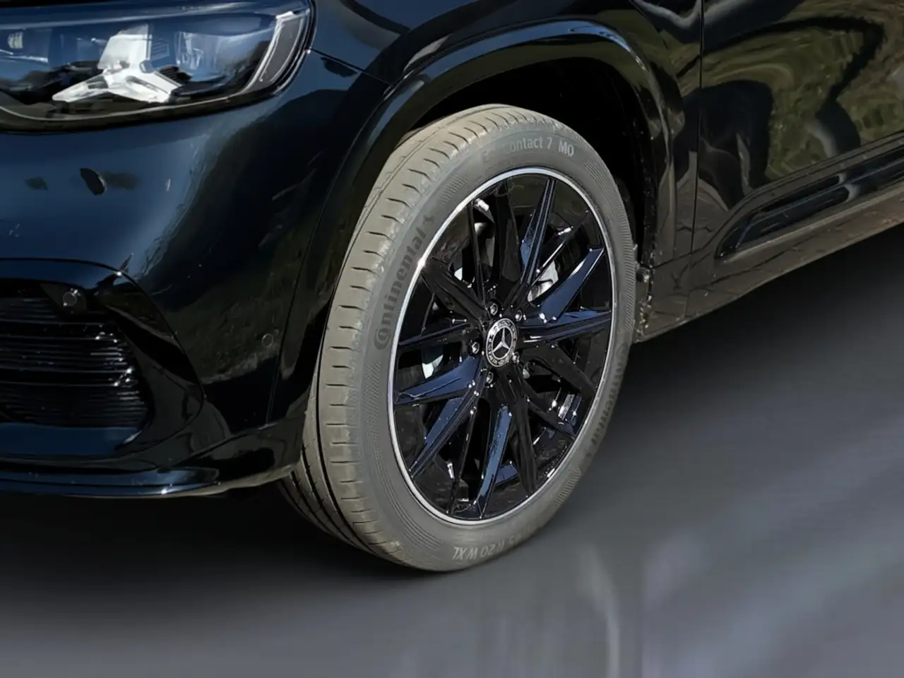 Mercedes-Benz GLB 2026