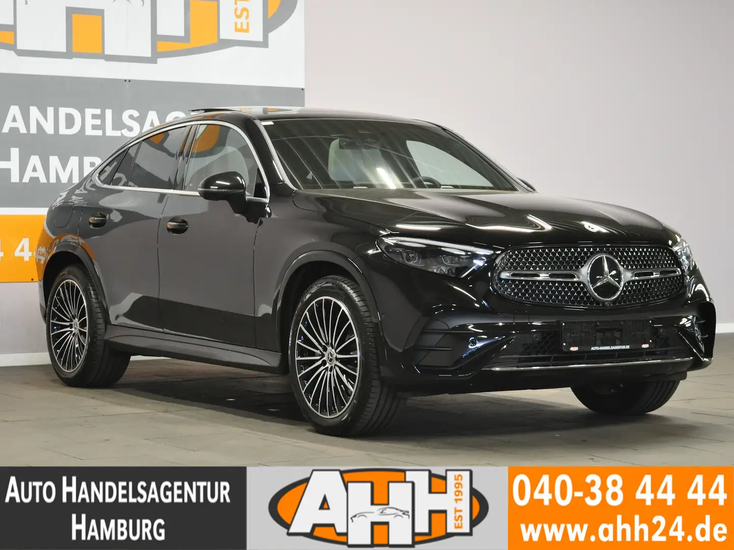 Mercedes-Benz GLC 200 4M COUPÉ EDITION AMG AHK|360|PANO|MY2025 Noir - 2