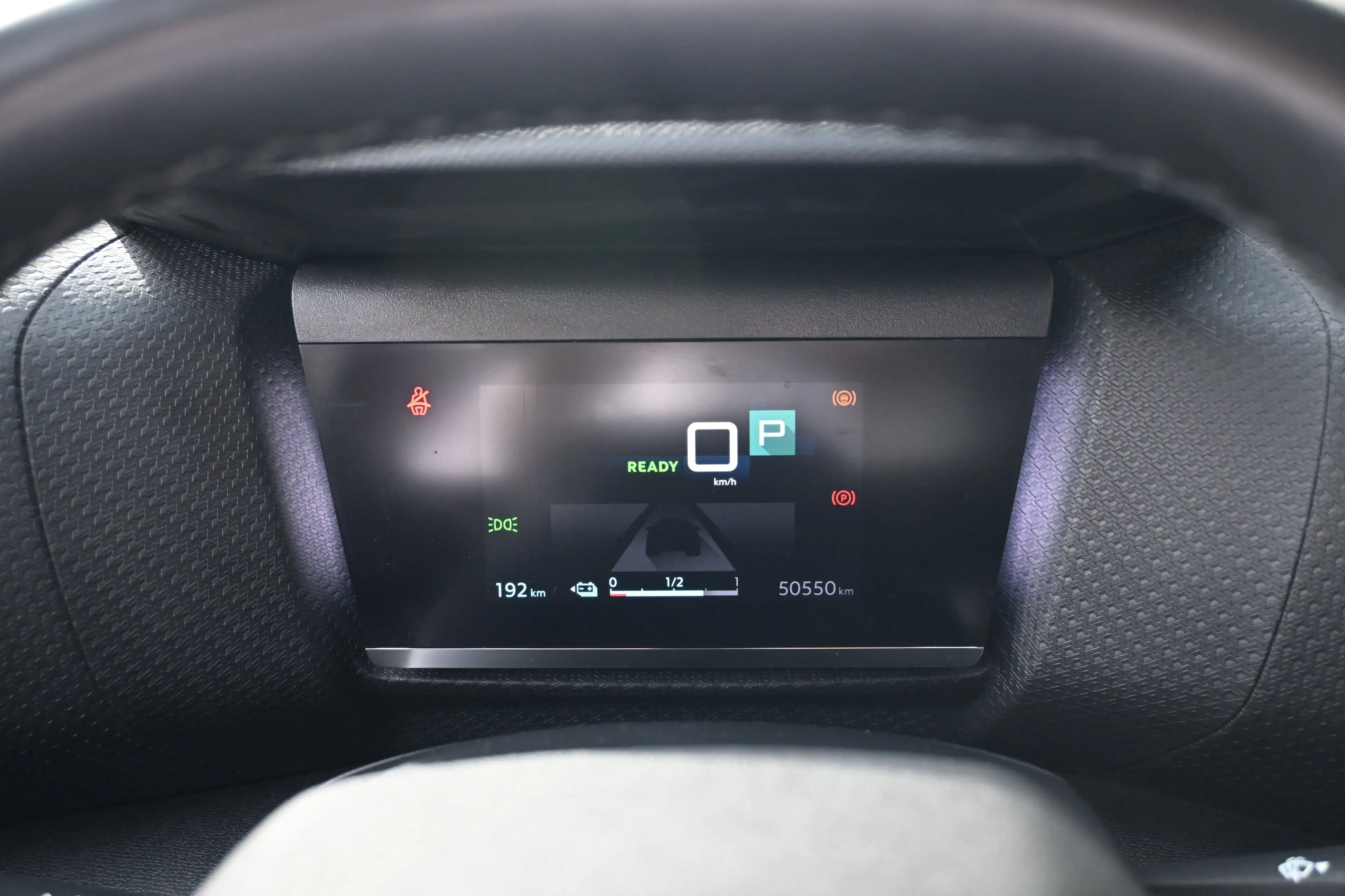 Citroen E-C4 Electric Shine 50kWh | Schuif-/Kanteldak | Navigatie | HUD — photo 15