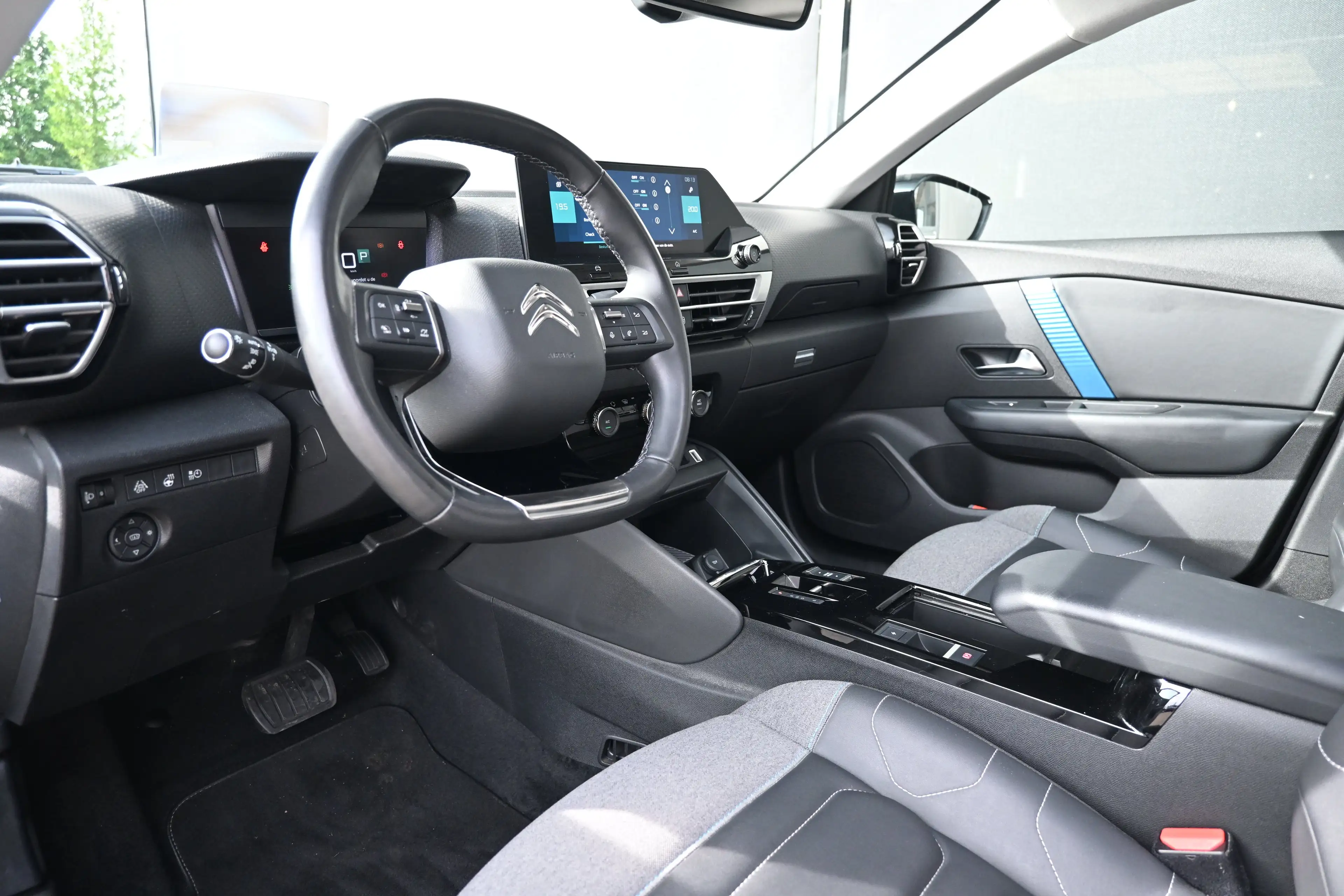 Citroen E-C4 Electric Shine 50kWh | Schuif-/Kanteldak | Navigatie | HUD — photo 7