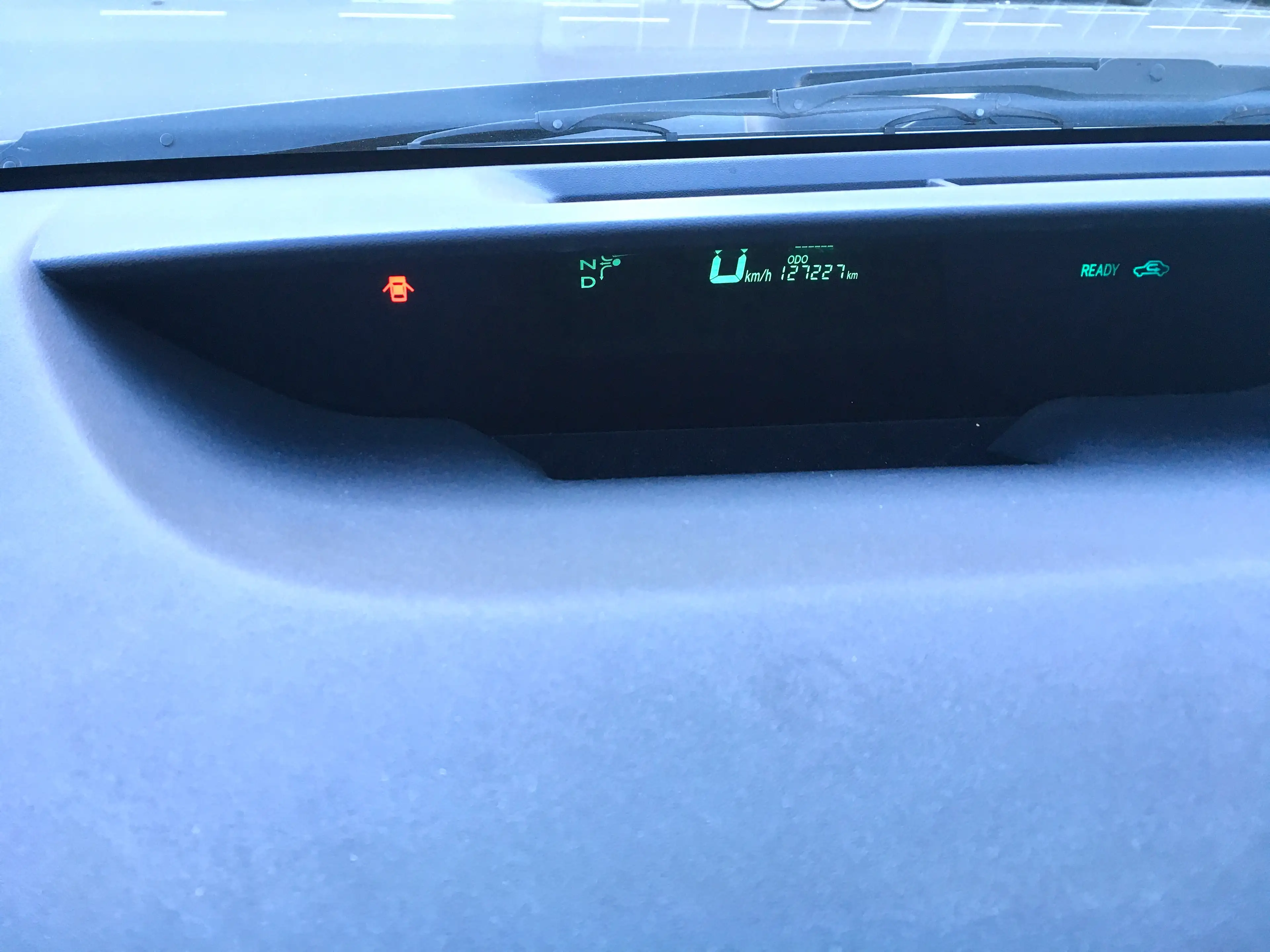 Toyota Prius Sol*Hybrid* — photo 9