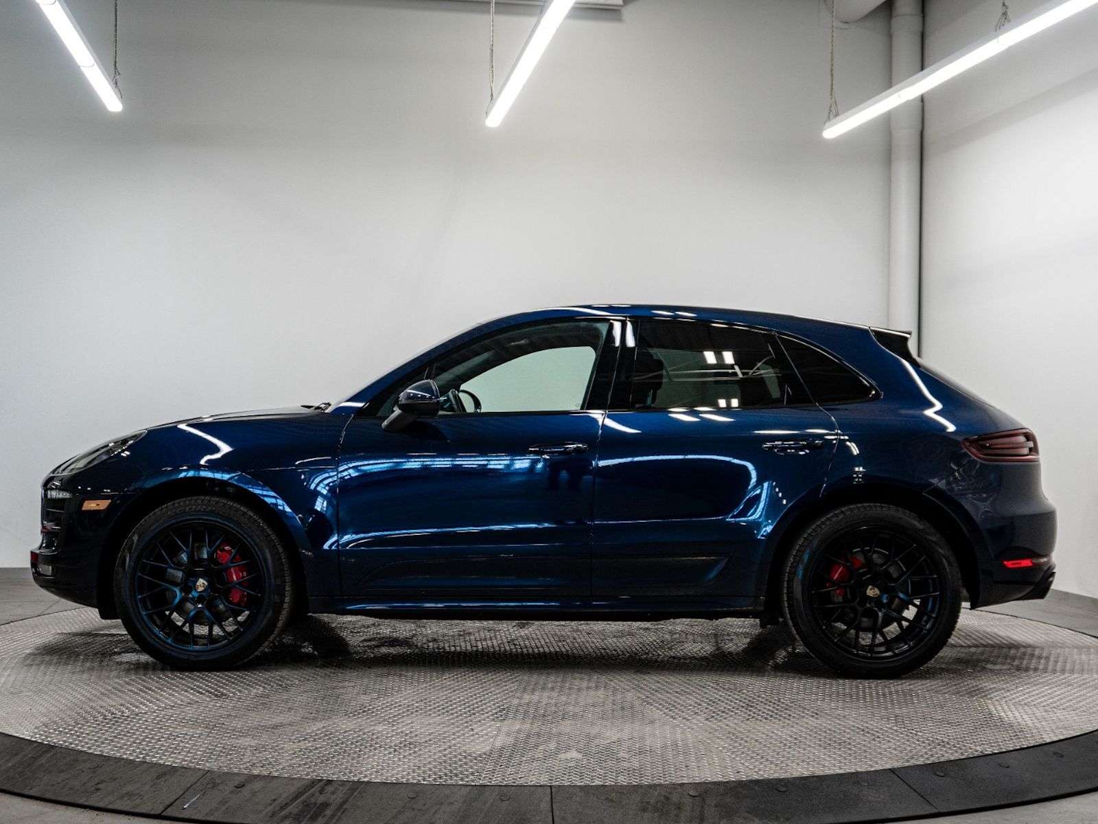 2018 Porsche Macan | 2 Owner, Full Service History, Low Mileage, Acci alt 2