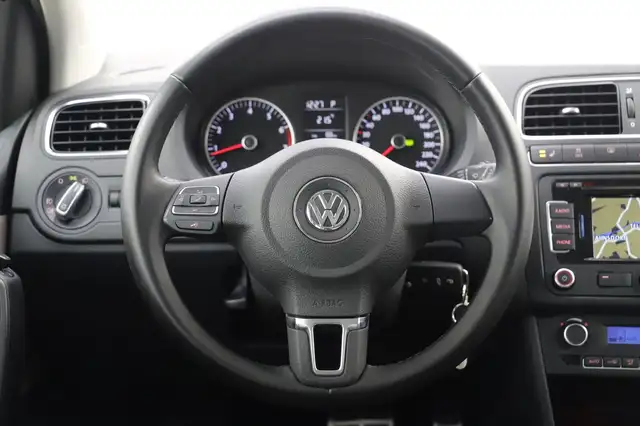 Volkswagen Polo view 19