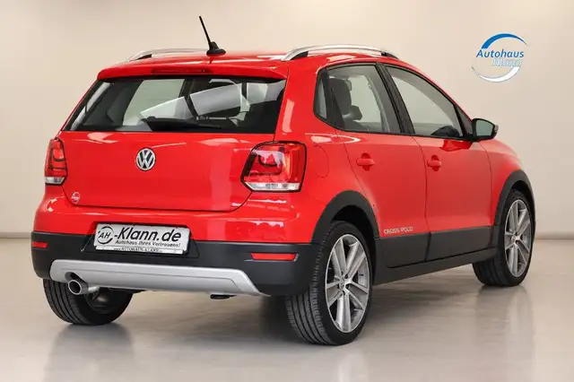 Volkswagen Polo view 6