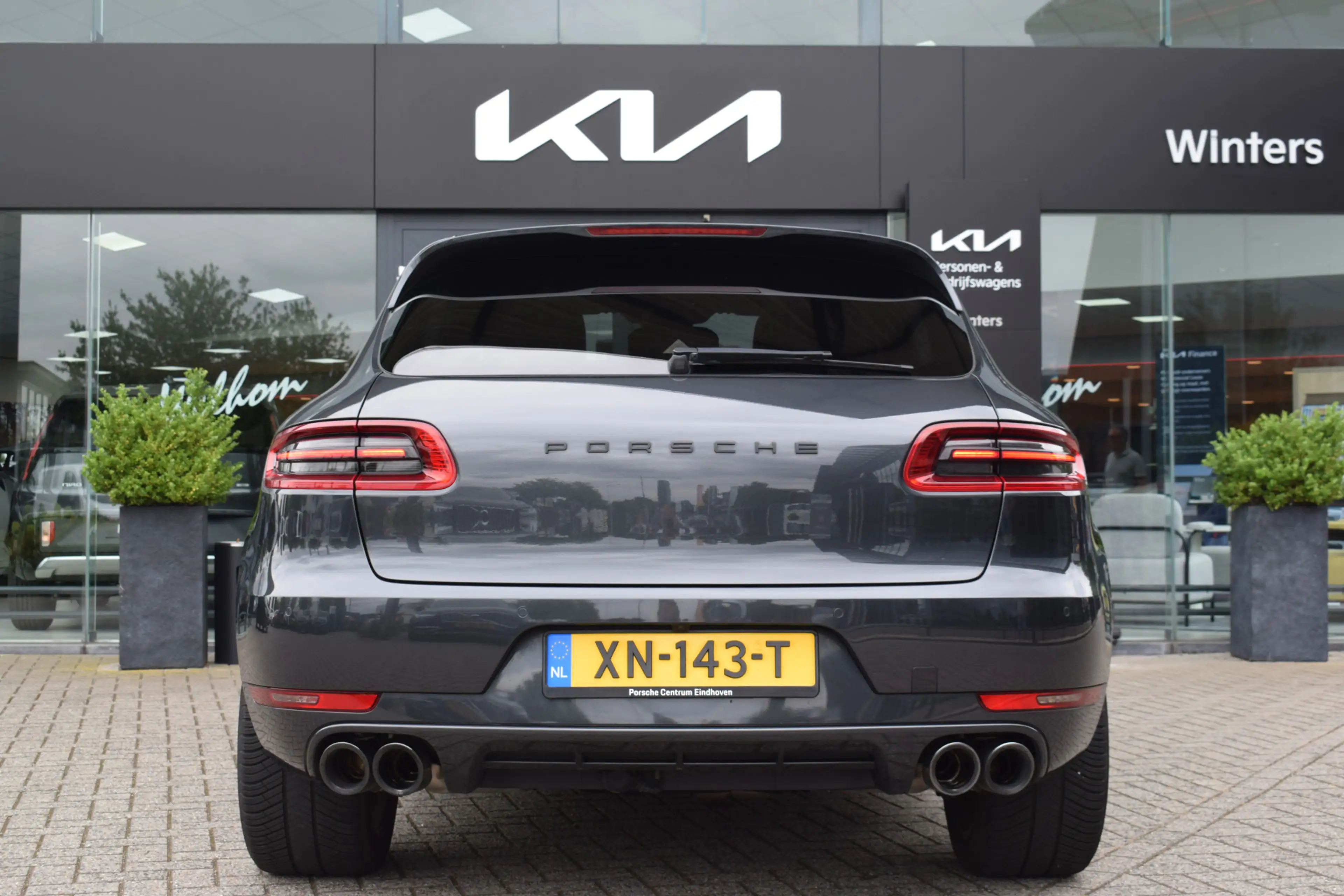 Porsche Macan 2.0T | Luchtvering | Sport Uitlaat | Panorama | Tr — photo 28